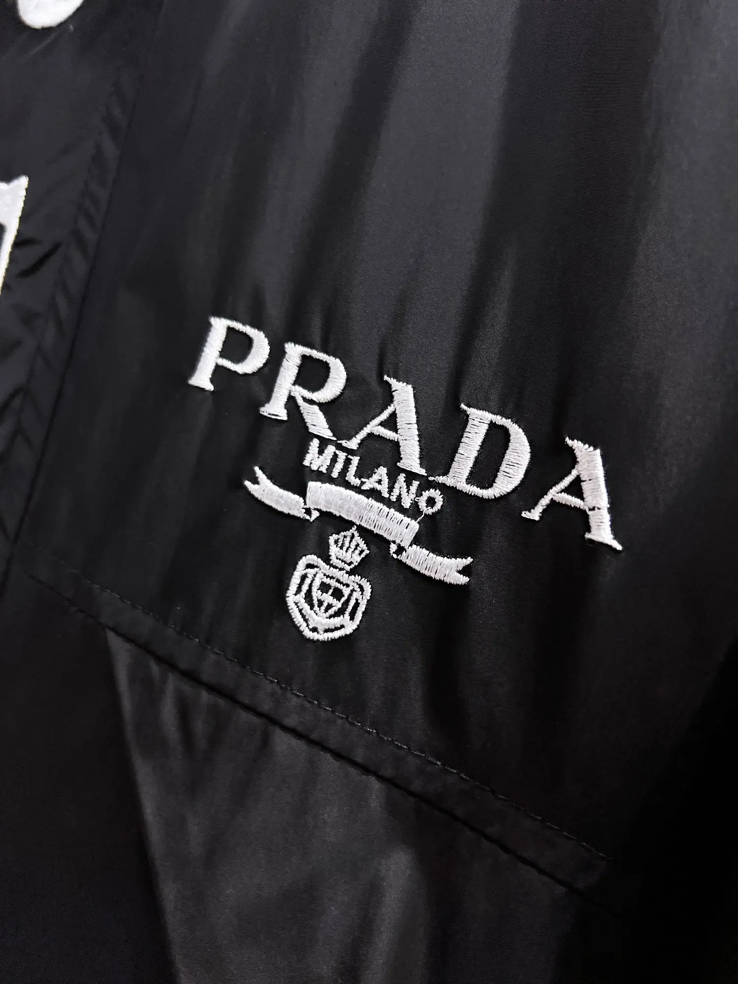 Logo-Print Technical Shell Jacket D38015129 — view 5