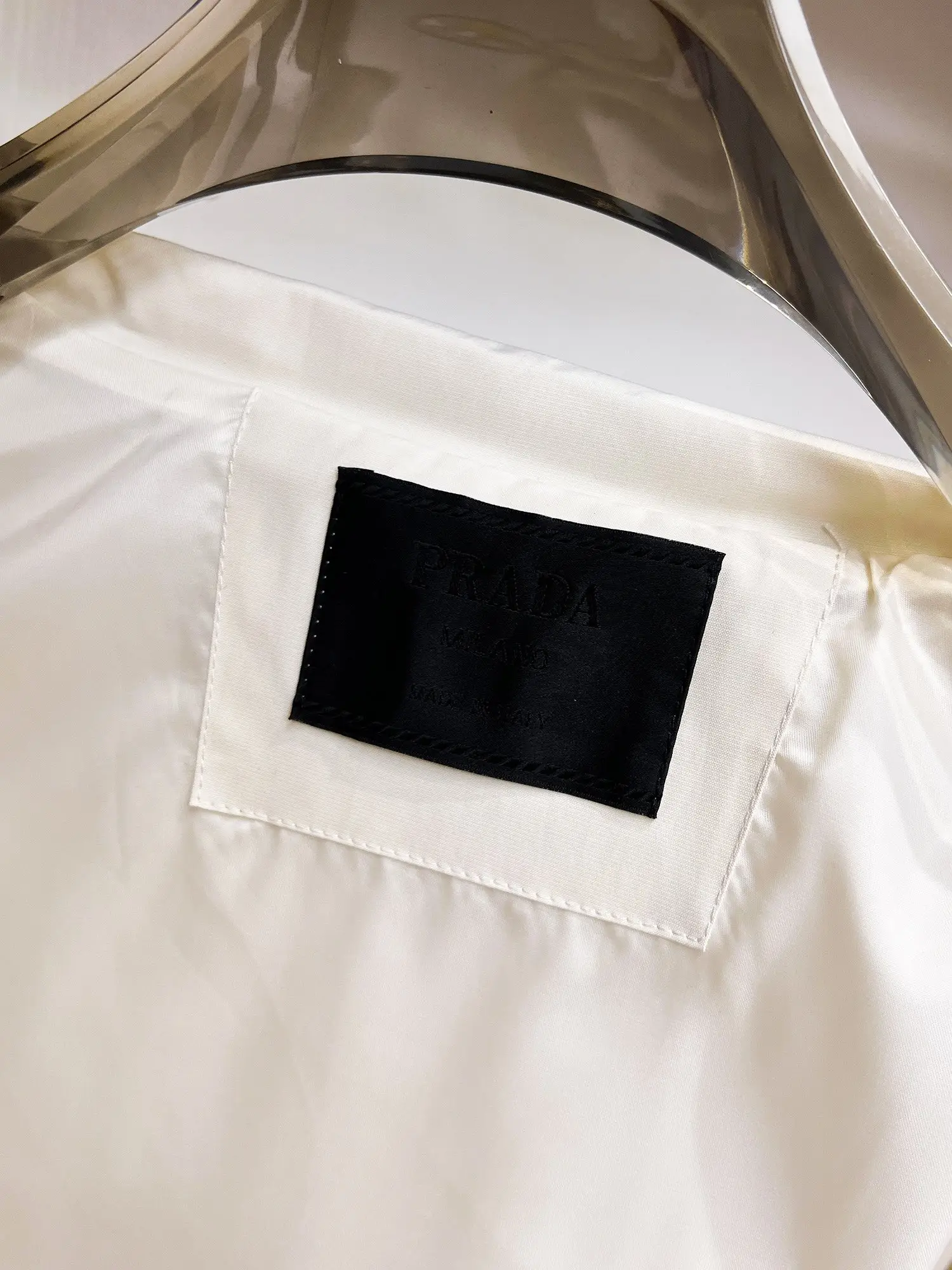 Hooded Technical Shell Jacket D38015107 — view 8