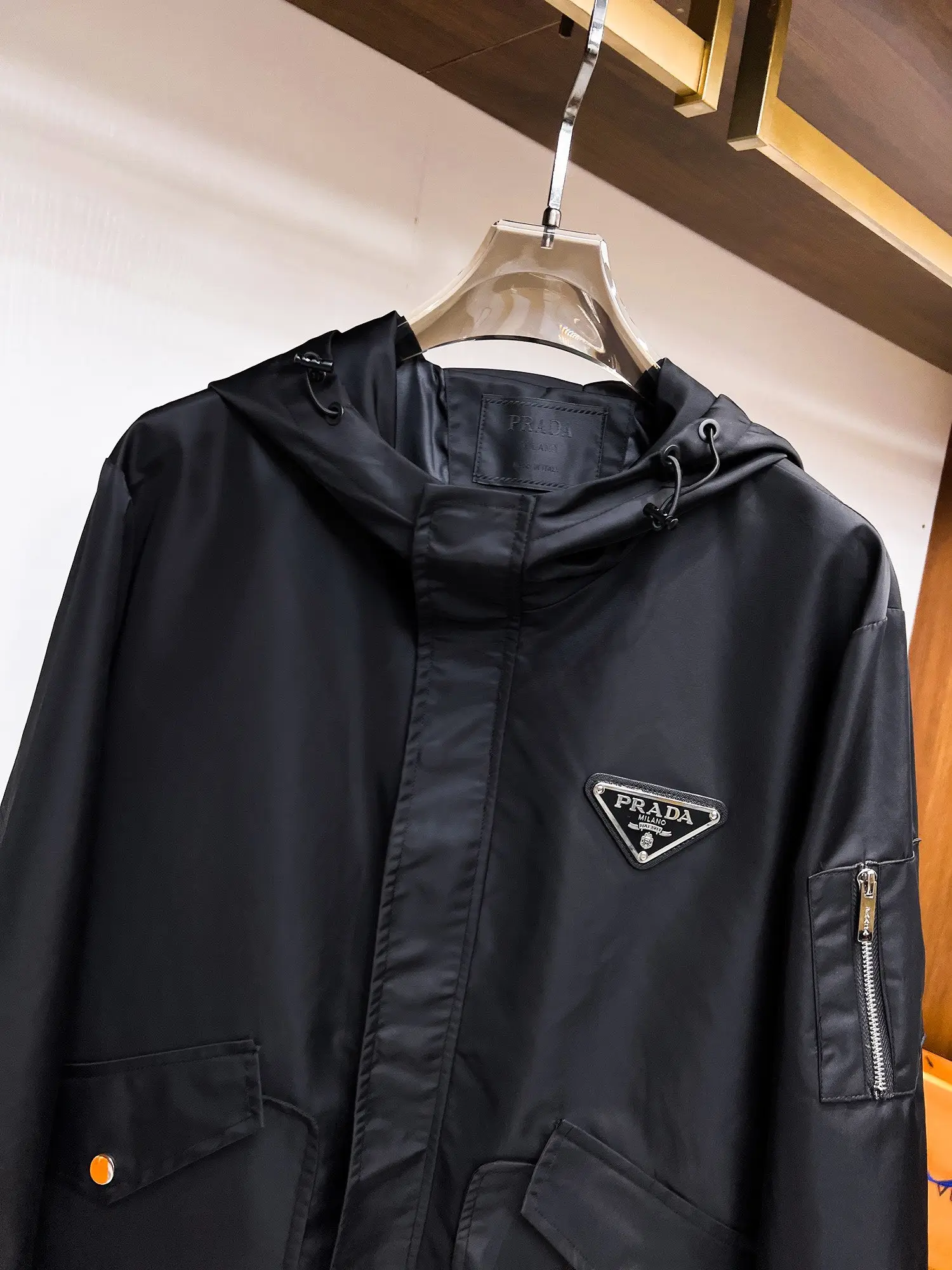 Logo-Appliquéd Hooded Shell Jacket D38015115 — view 4