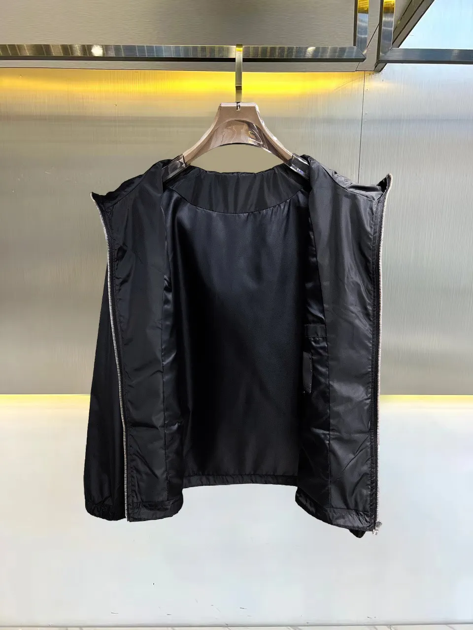 Logo-Appliquéd Hooded Shell Jacket D38015133 — view 3