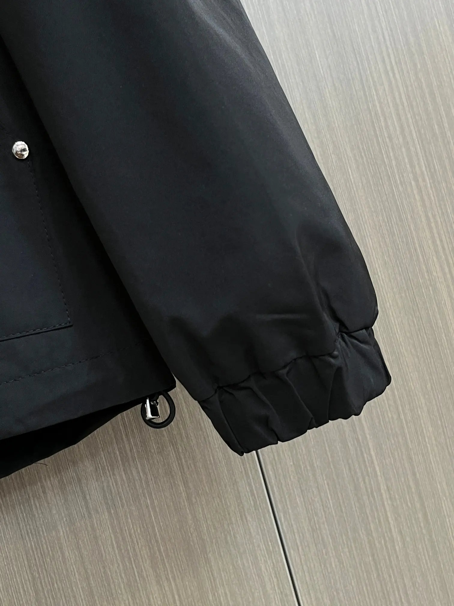 Logo-Patch Hooded Shell Jacket D38014696 — view 9