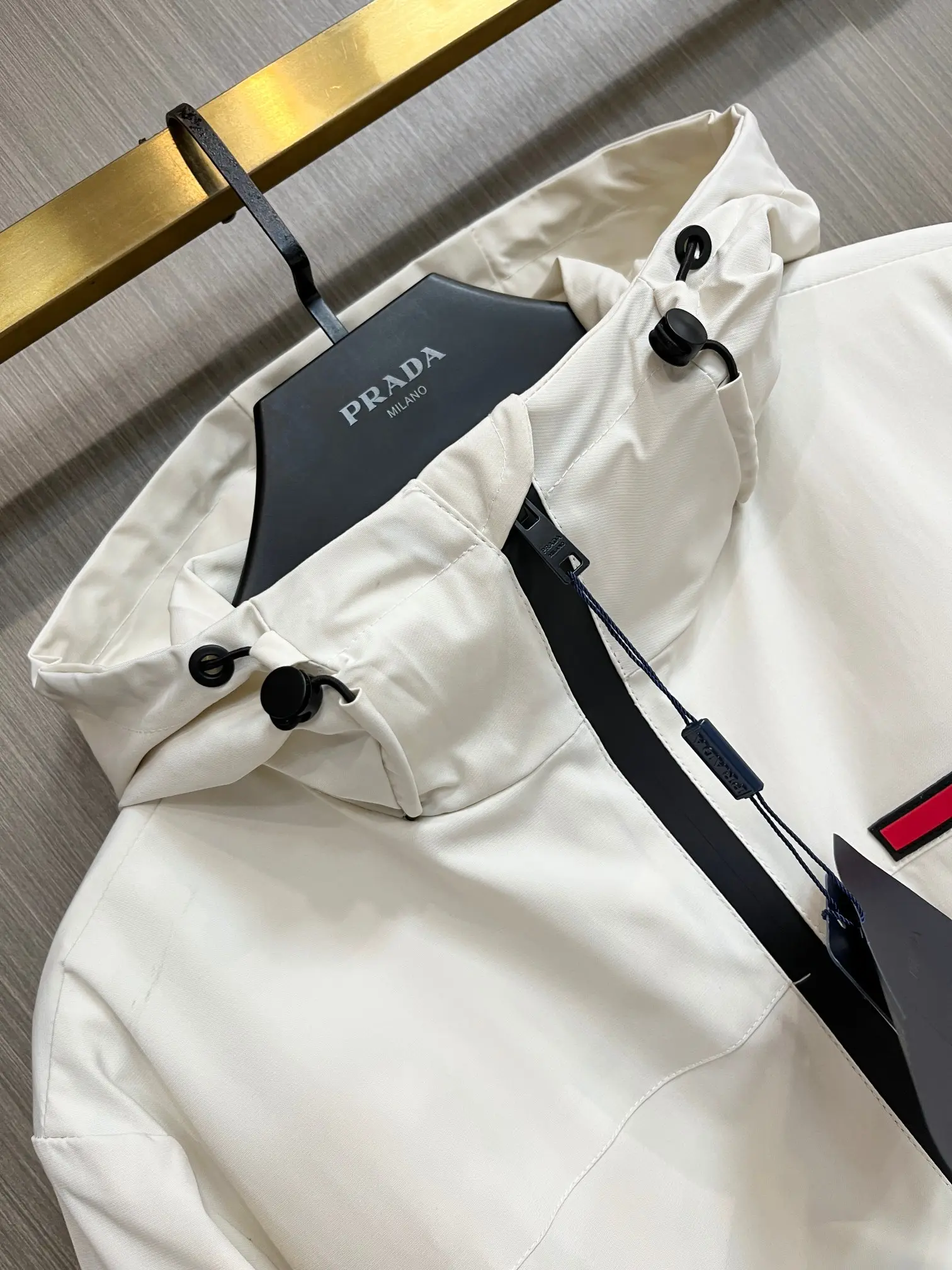 Hooded Technical Shell Jacket D38014803 — view 3