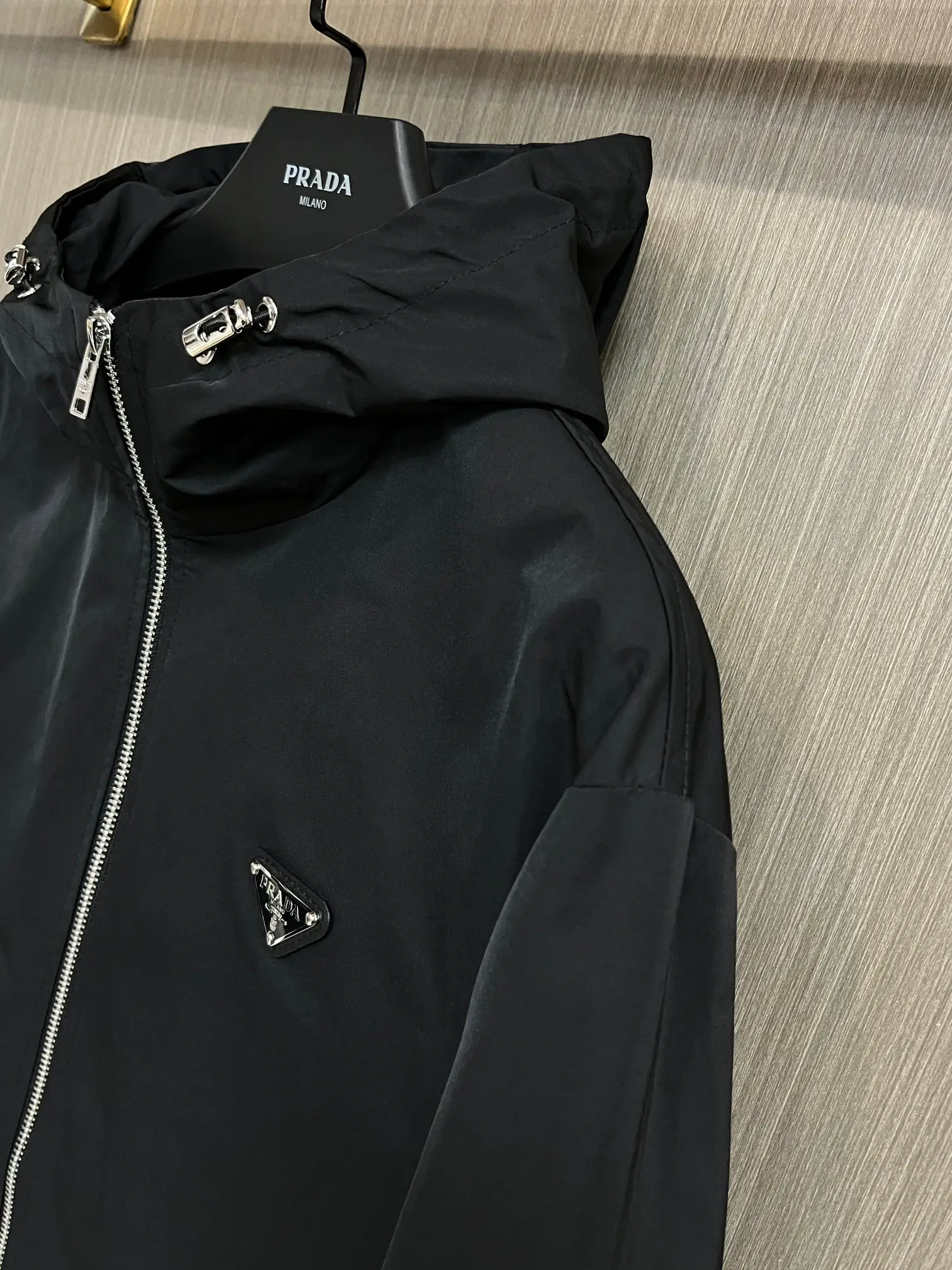 Logo-Appliqué Hooded Shell Jacket D38014691 — view 4