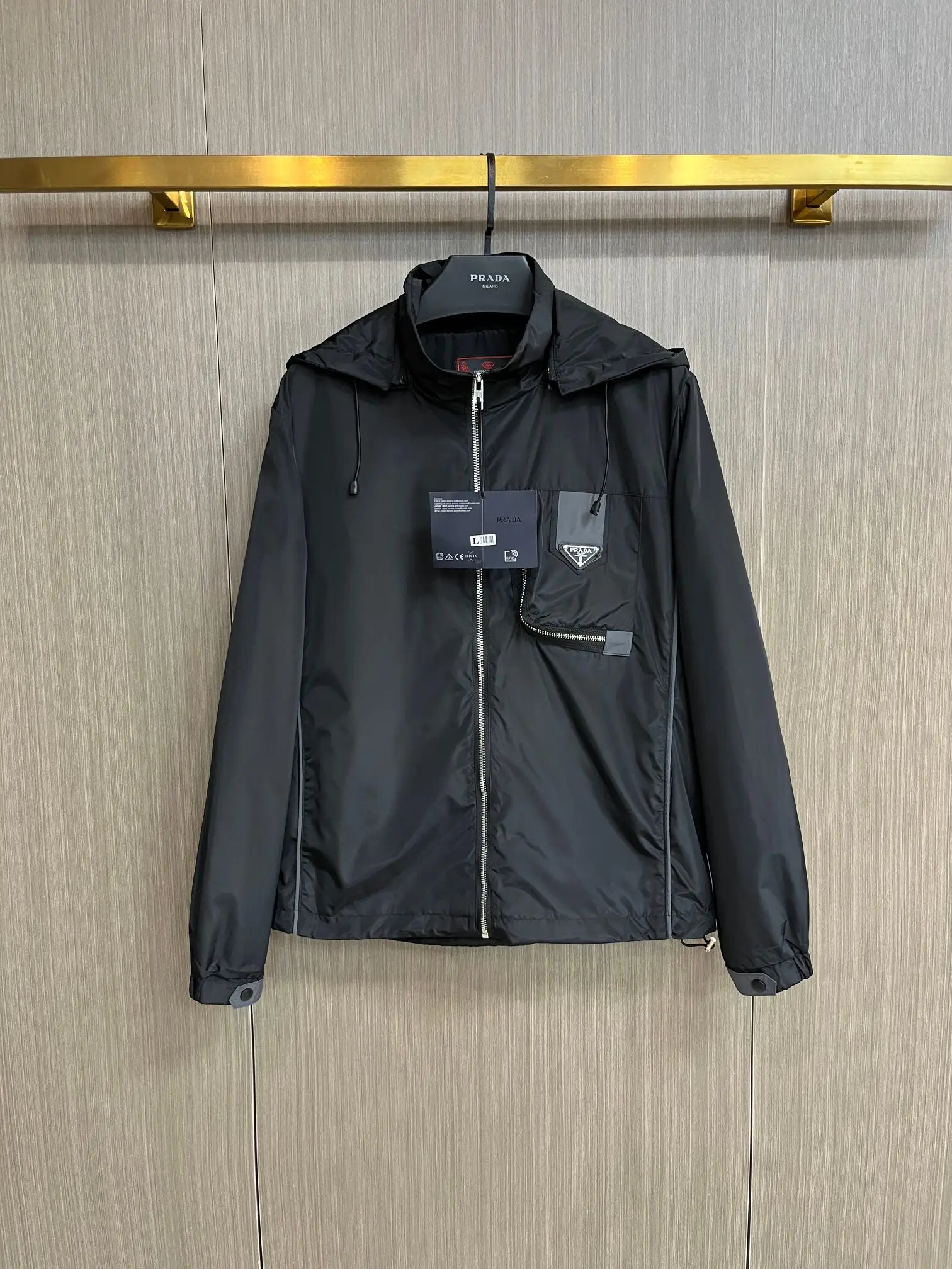 Logo-Appliquéd Hooded Shell Jacket D38014791