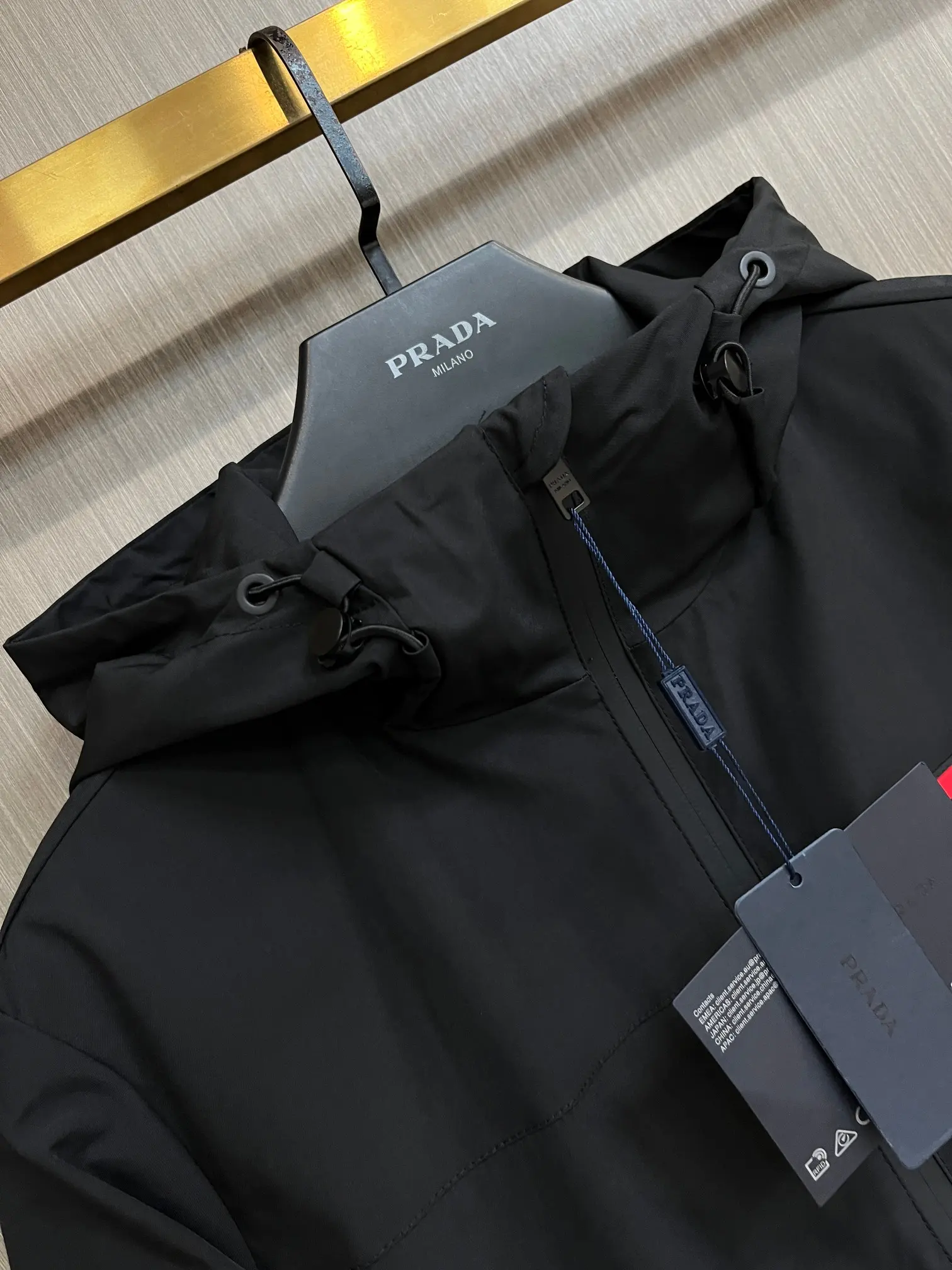 Hooded Technical Shell Jacket D38014804 — view 3