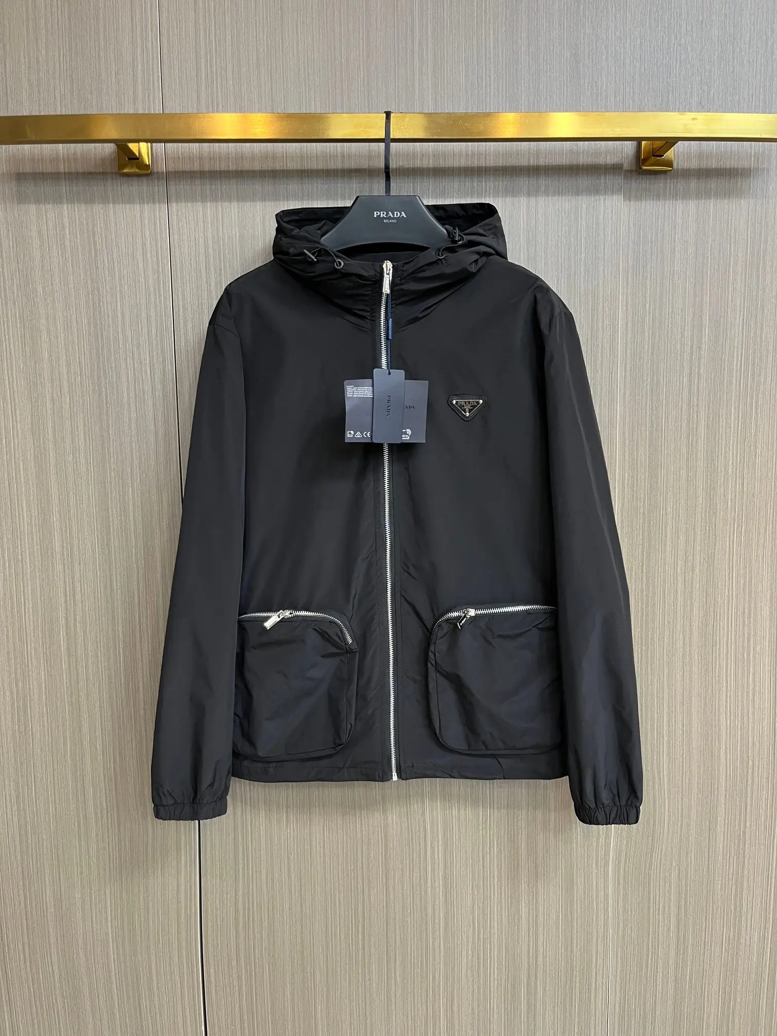 Hooded Technical Fabric Shell Jacket D38014682