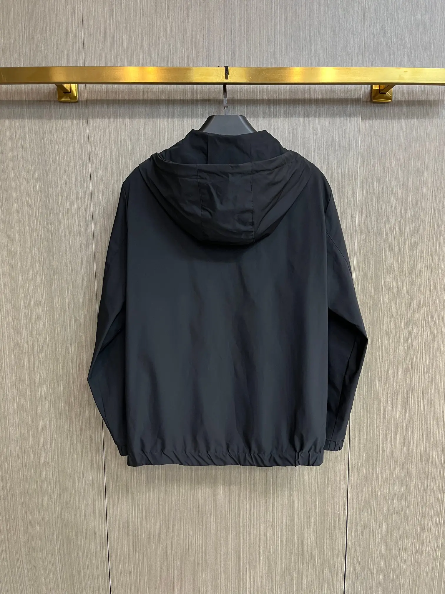Logo-Appliqué Hooded Shell Jacket D38014675 — view 2
