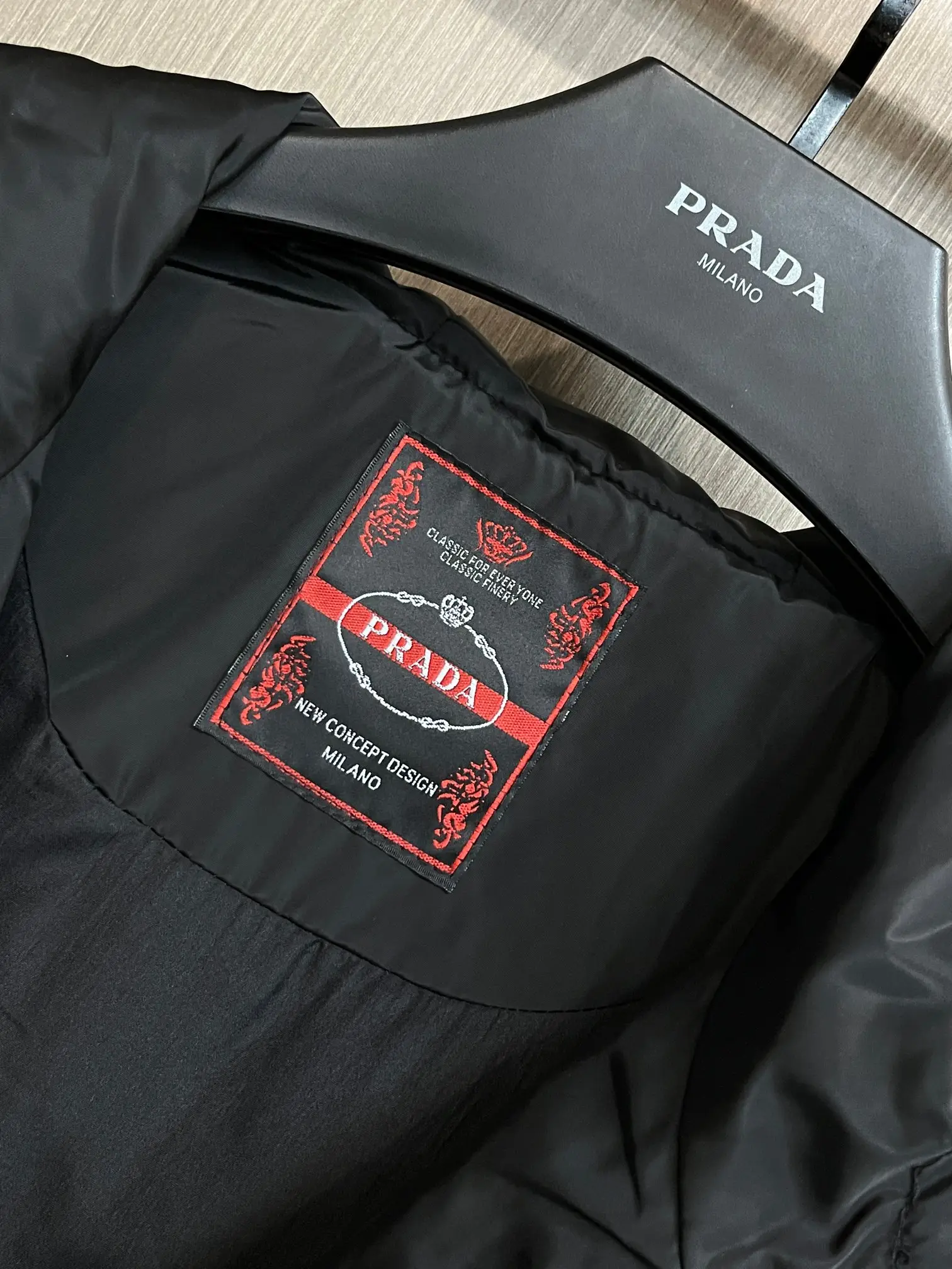 Logo-Appliquéd Hooded Shell Jacket D38014692 — view 4
