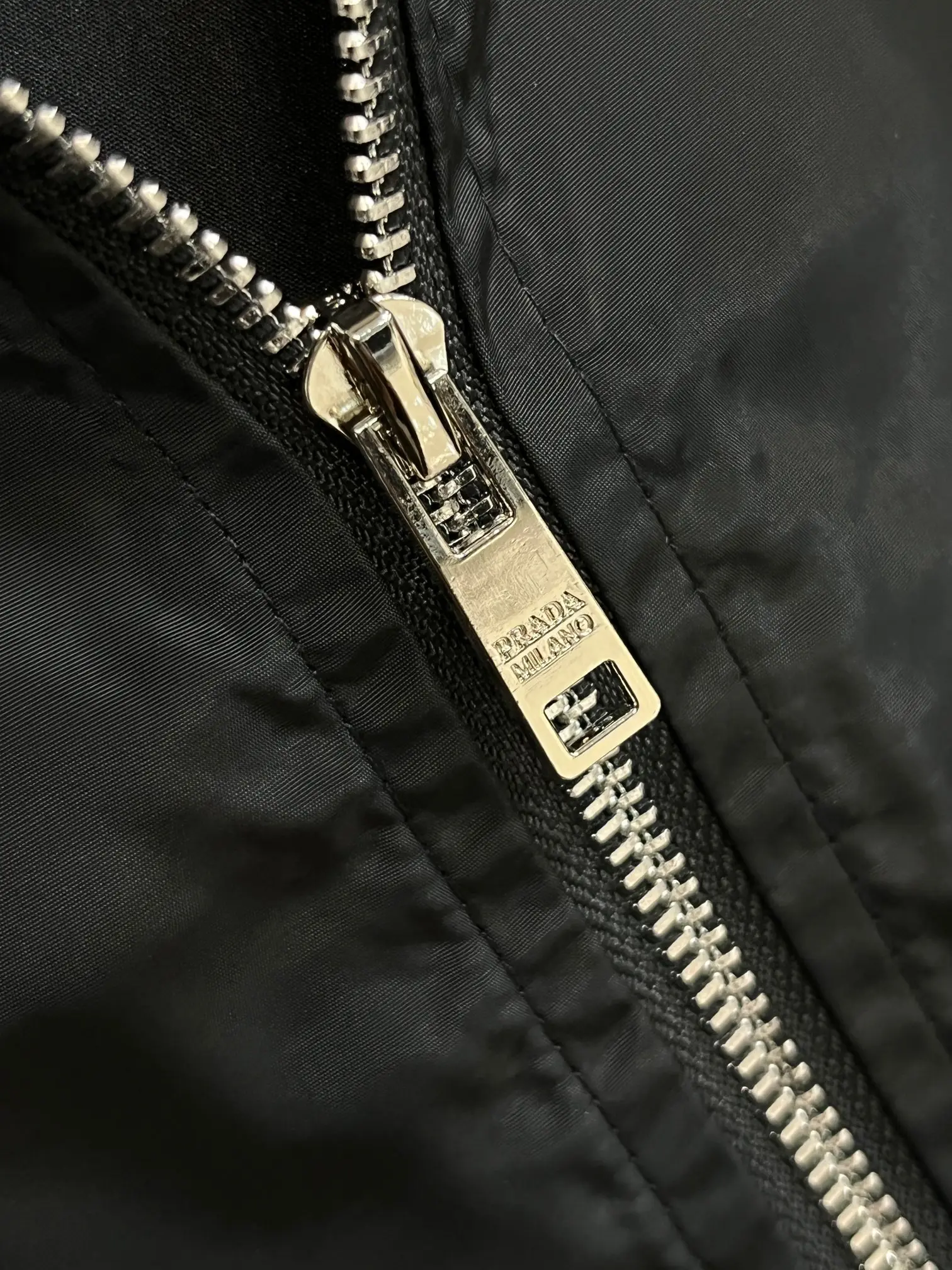 Logo-Appliquéd Hooded Shell Jacket D38014692 — view 5