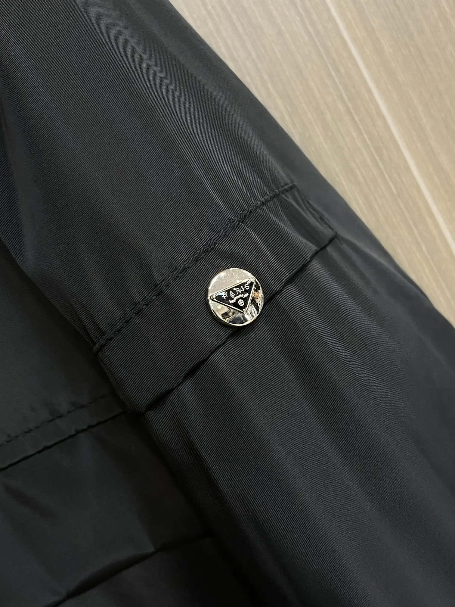 Logo-Appliquéd Hooded Shell Jacket D38014692 — view 7