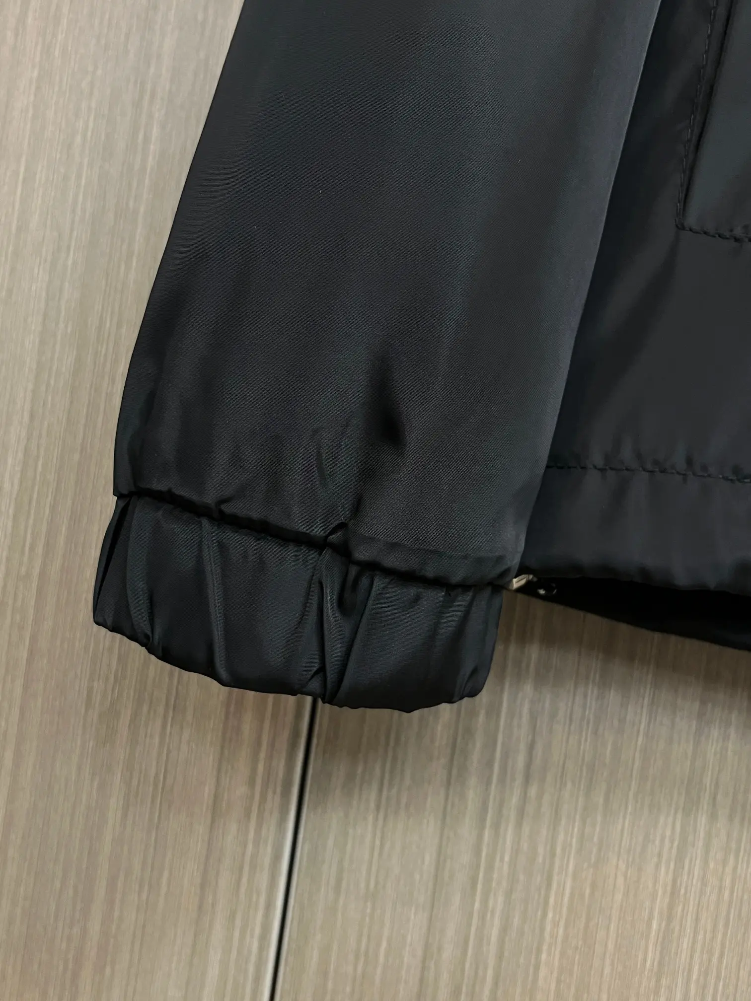 Logo-Appliquéd Hooded Shell Jacket D38014692 — view 8
