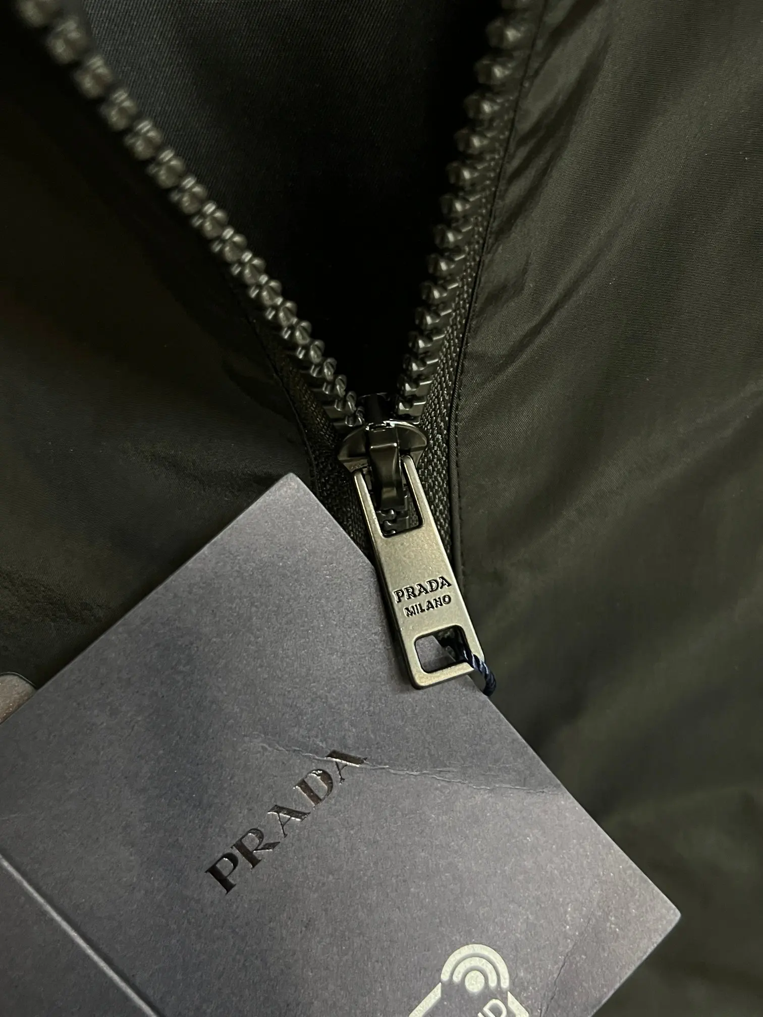 Logo-Appliquéd Hooded Shell Jacket D38014676 — view 4