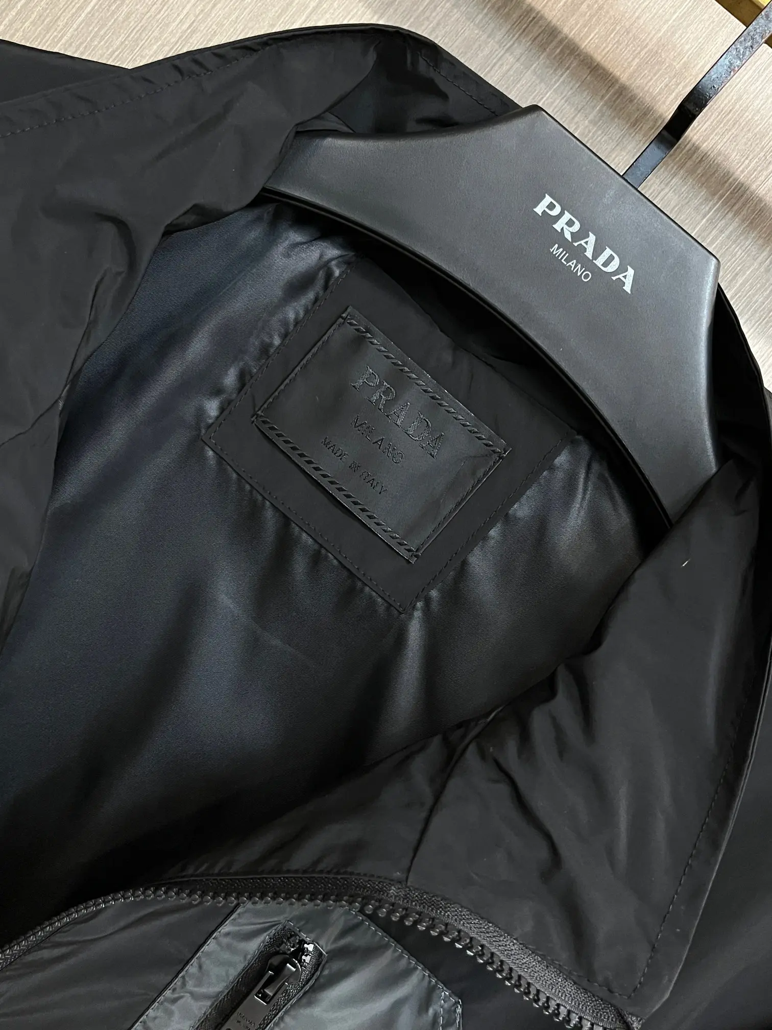 Logo-Appliquéd Hooded Shell Jacket D38014676 — view 5