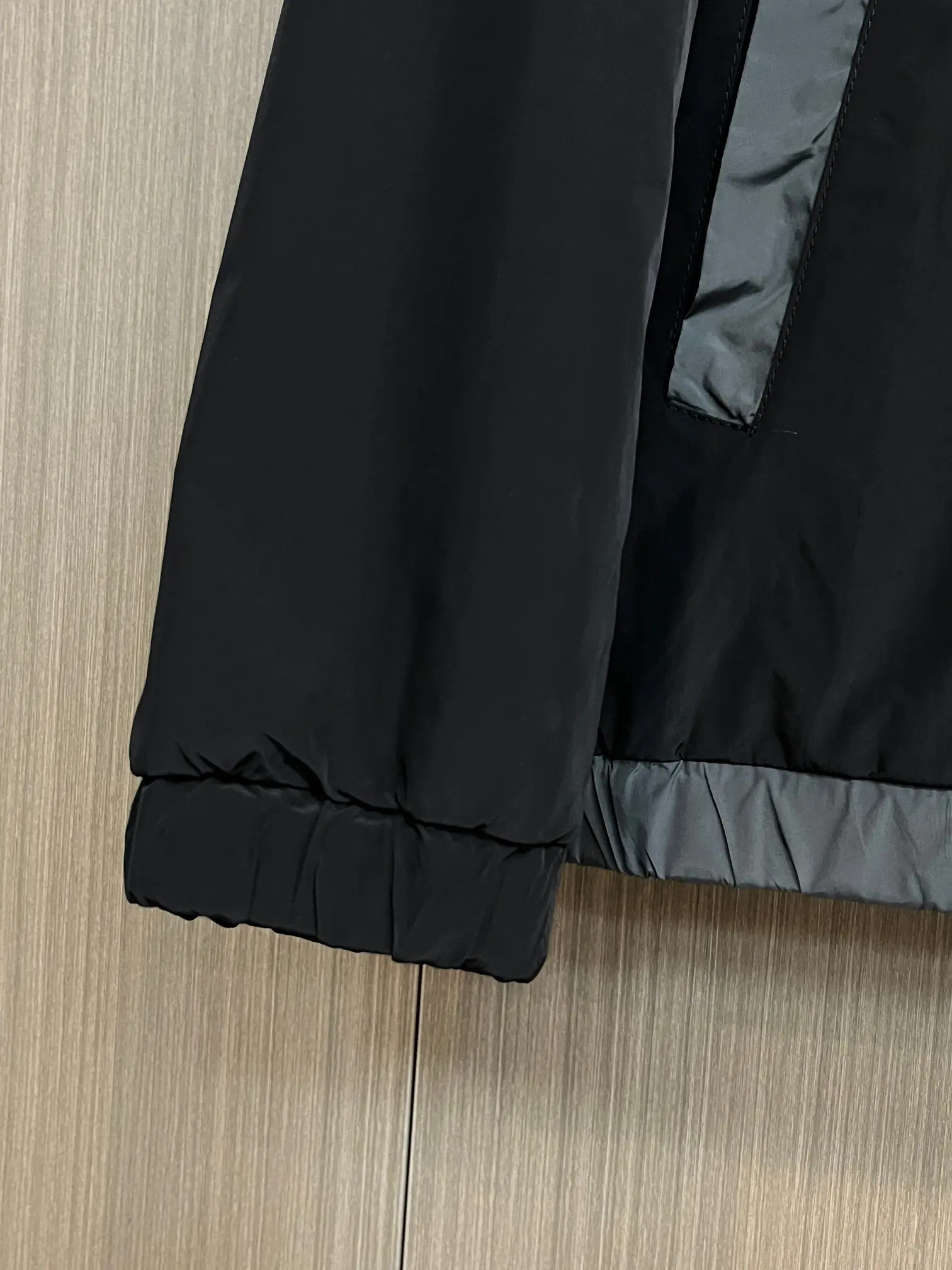 Logo-Appliquéd Hooded Shell Jacket D38014676 — view 7
