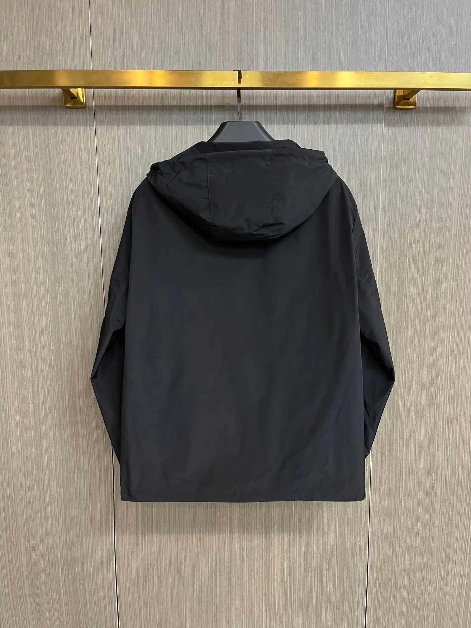 Hooded Nylon Windbreaker Jacket D38014802 — view 2