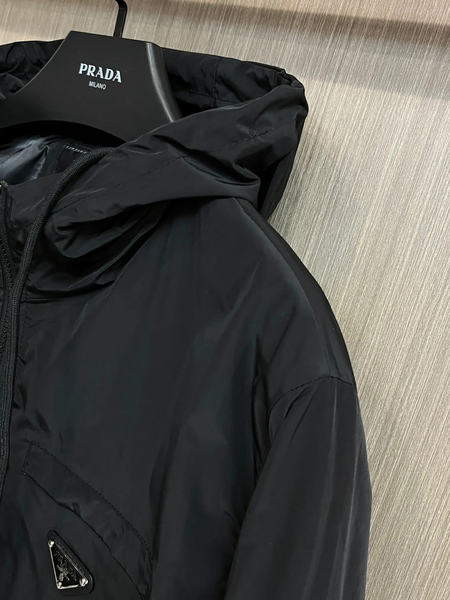 Hooded Nylon Windbreaker Jacket D38014802 — view 4