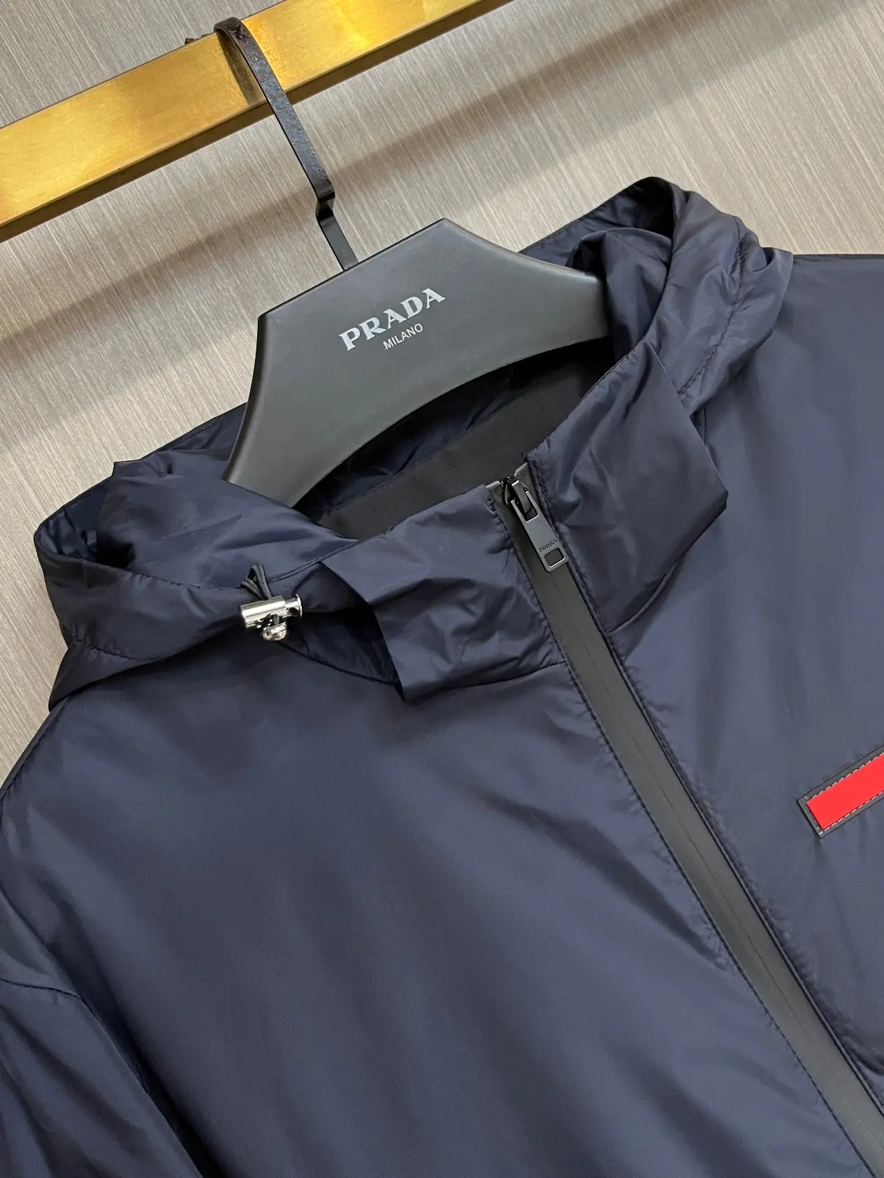 Logo-Patch Hooded Shell Jacket D38014699 — view 3