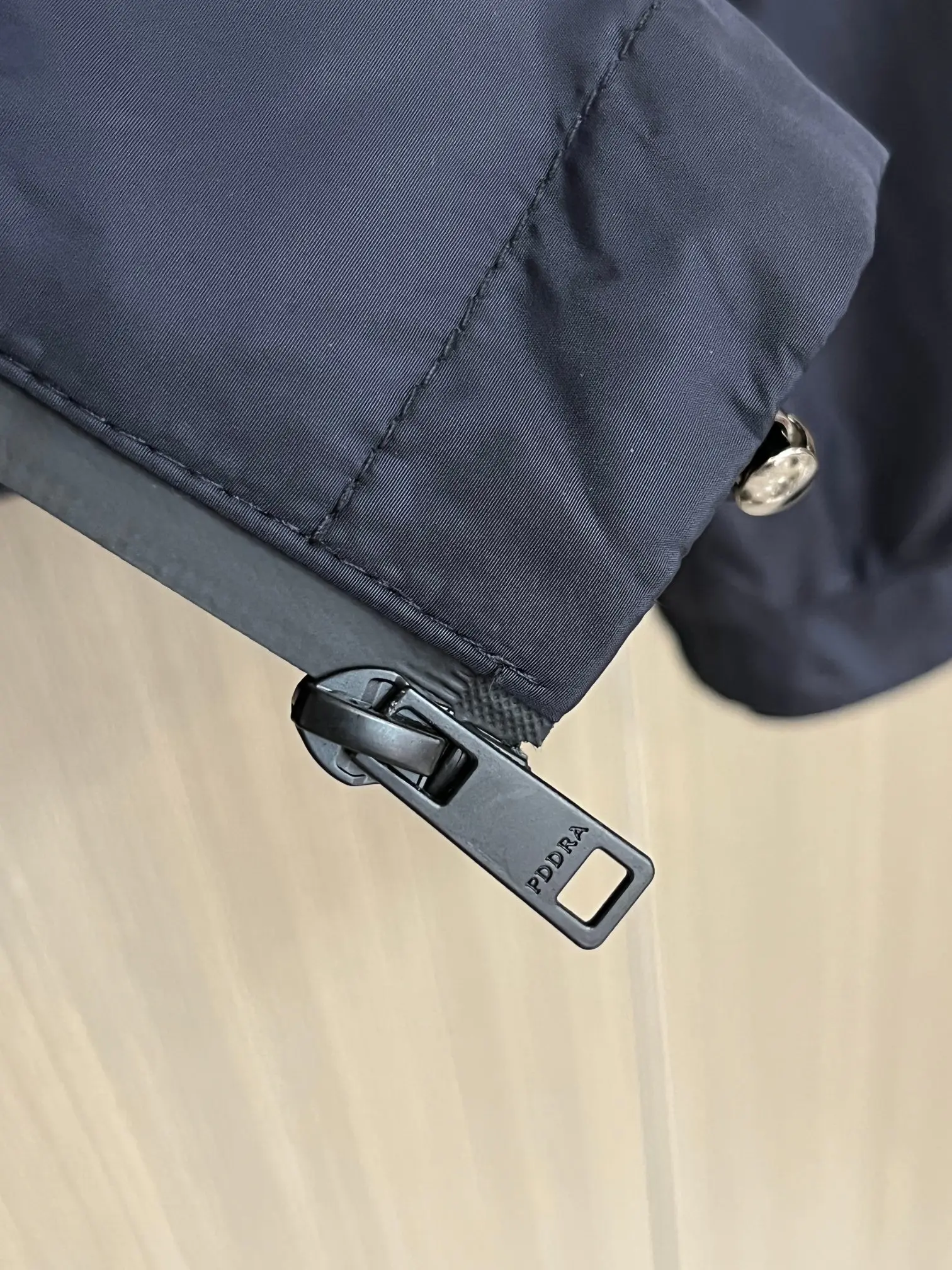 Logo-Patch Hooded Shell Jacket D38014699 — view 7