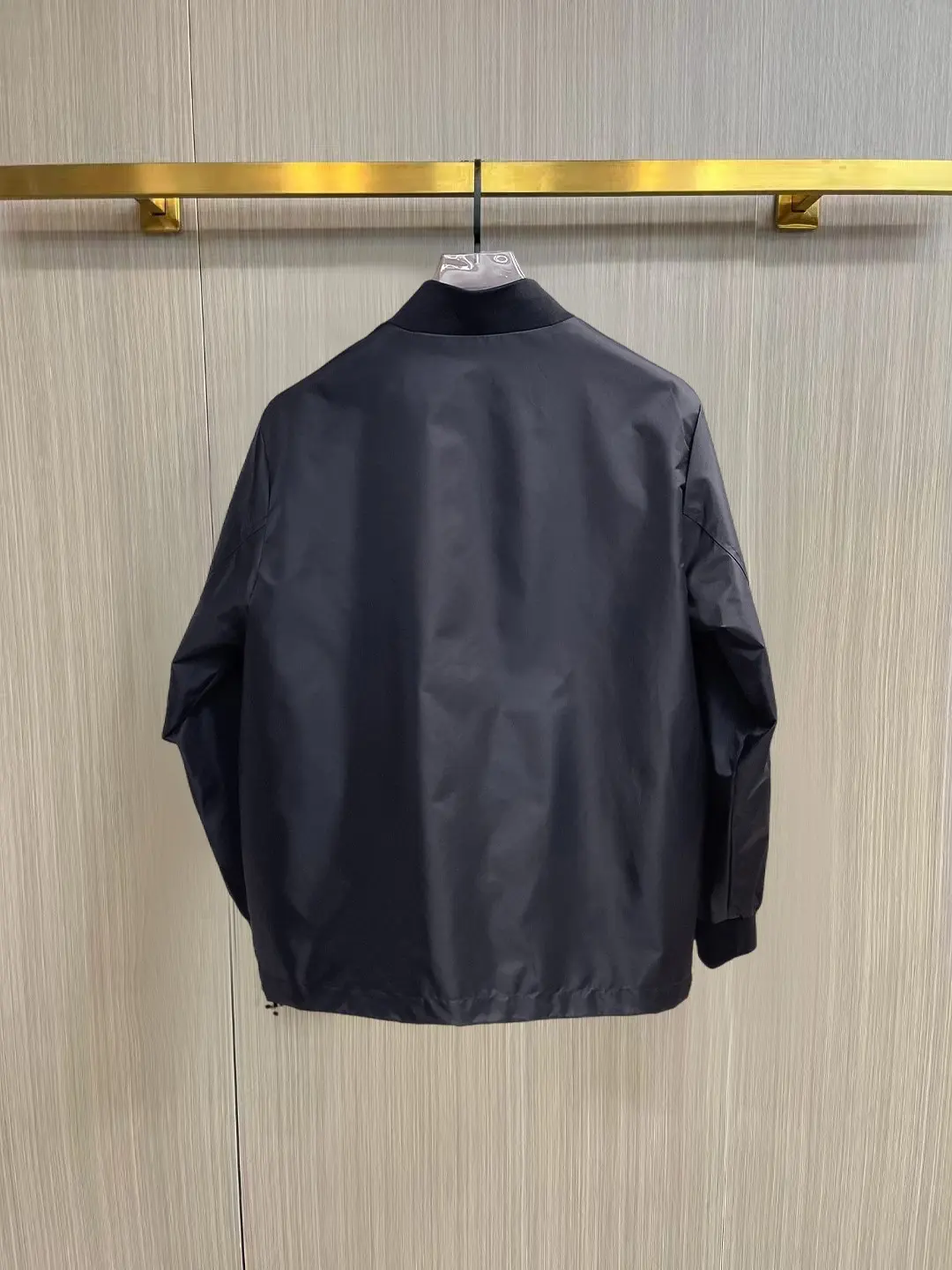 Logo-Appliquéd Shell Bomber Jacket D38014874 — view 2