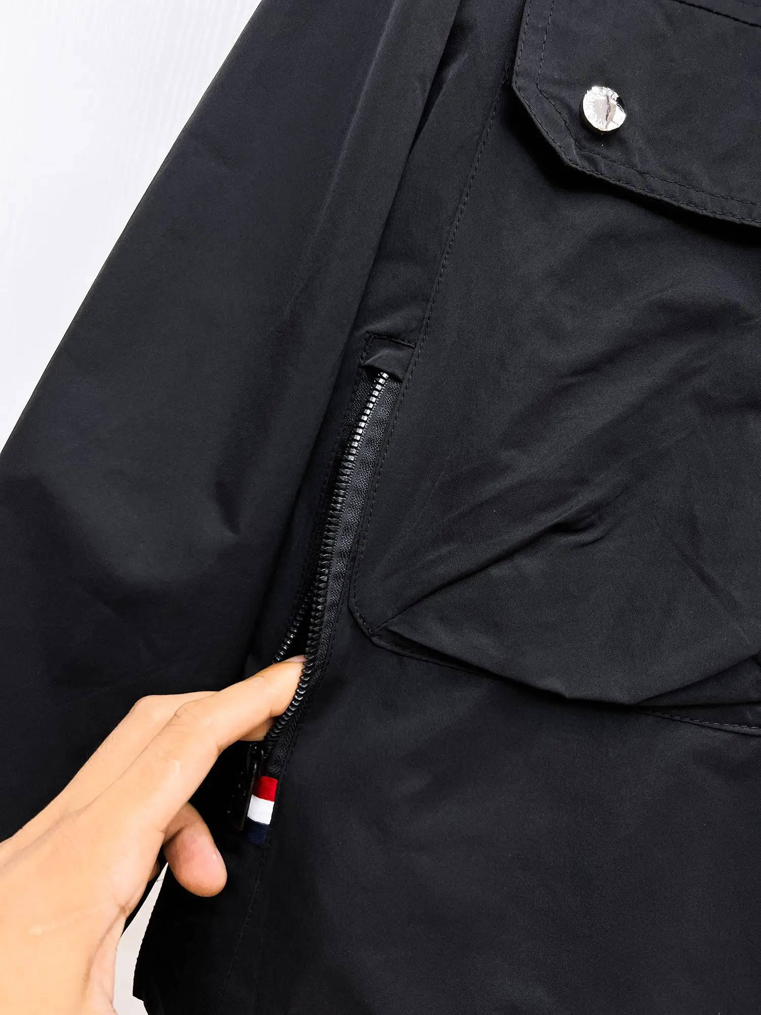 Hooded Shell Field Jacket D38015134 — view 9