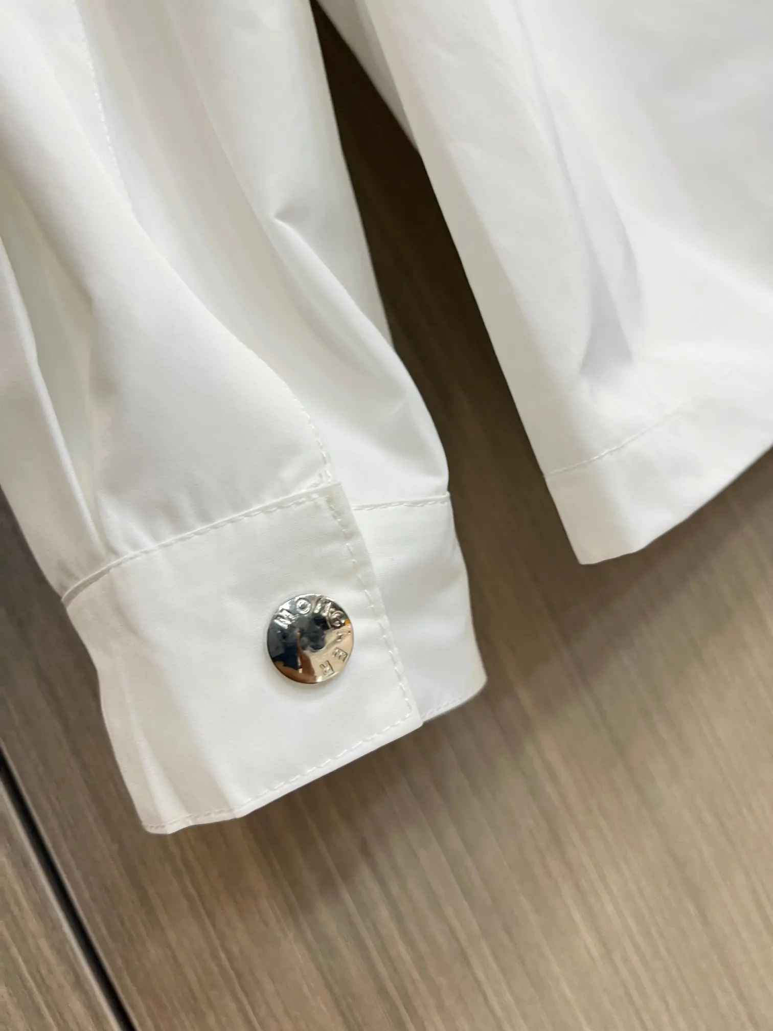 Moncler Logo-Appliqué Zip-Up Harrington Jacket D38014708 — view 9