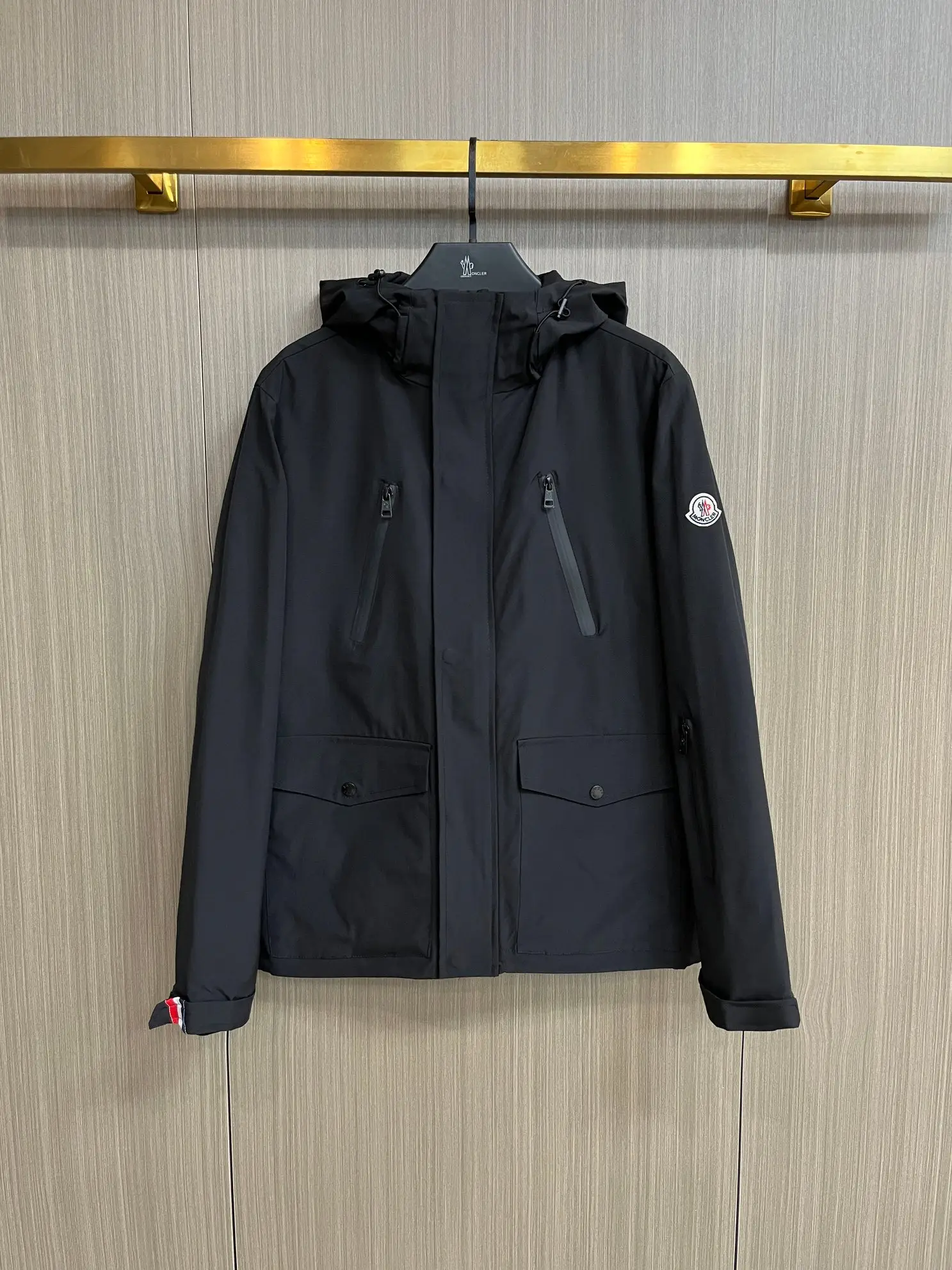 Hooded Technical Field Jacket D38014785