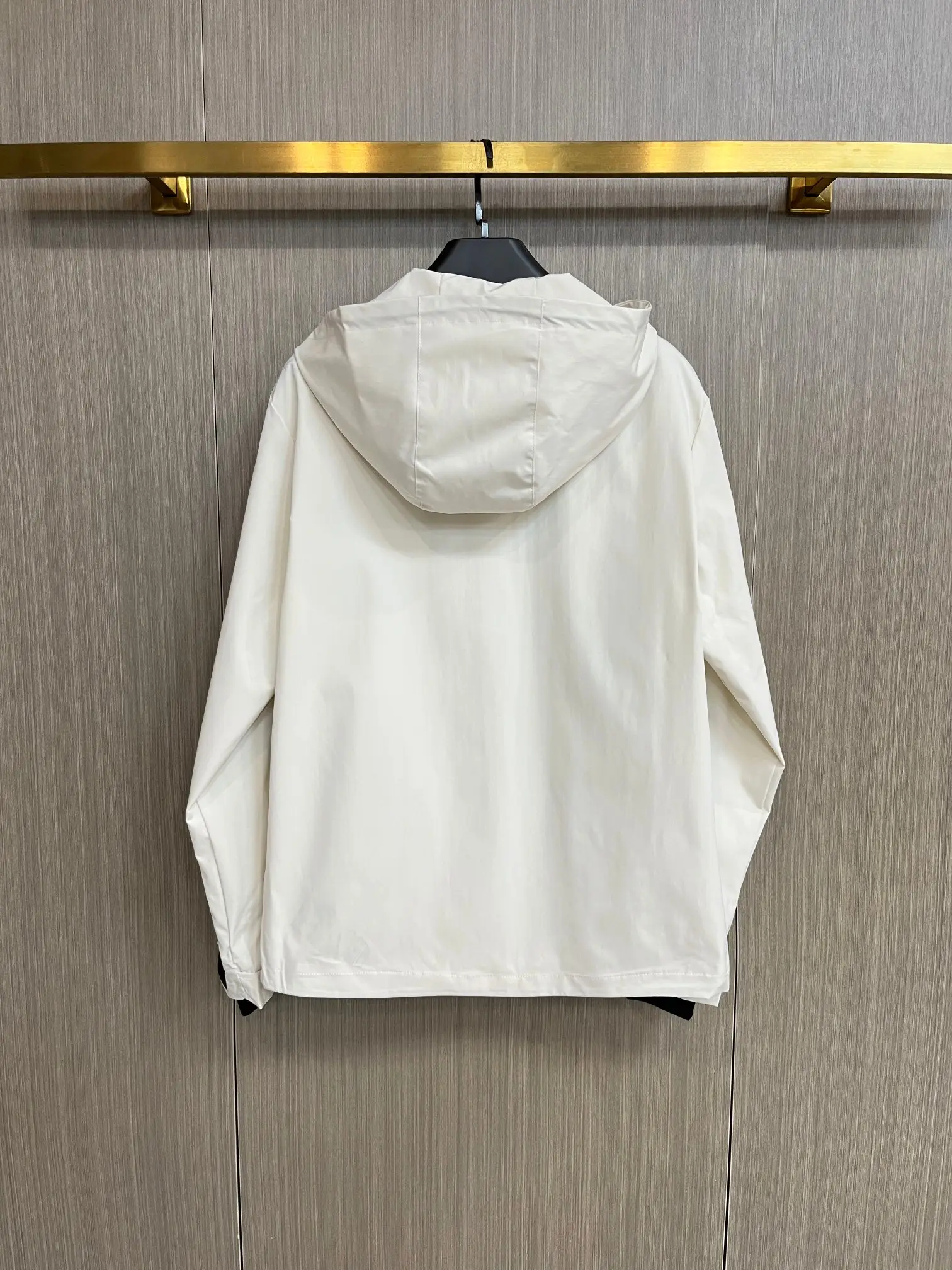 Hooded Technical Shell Jacket D38014786 — view 2