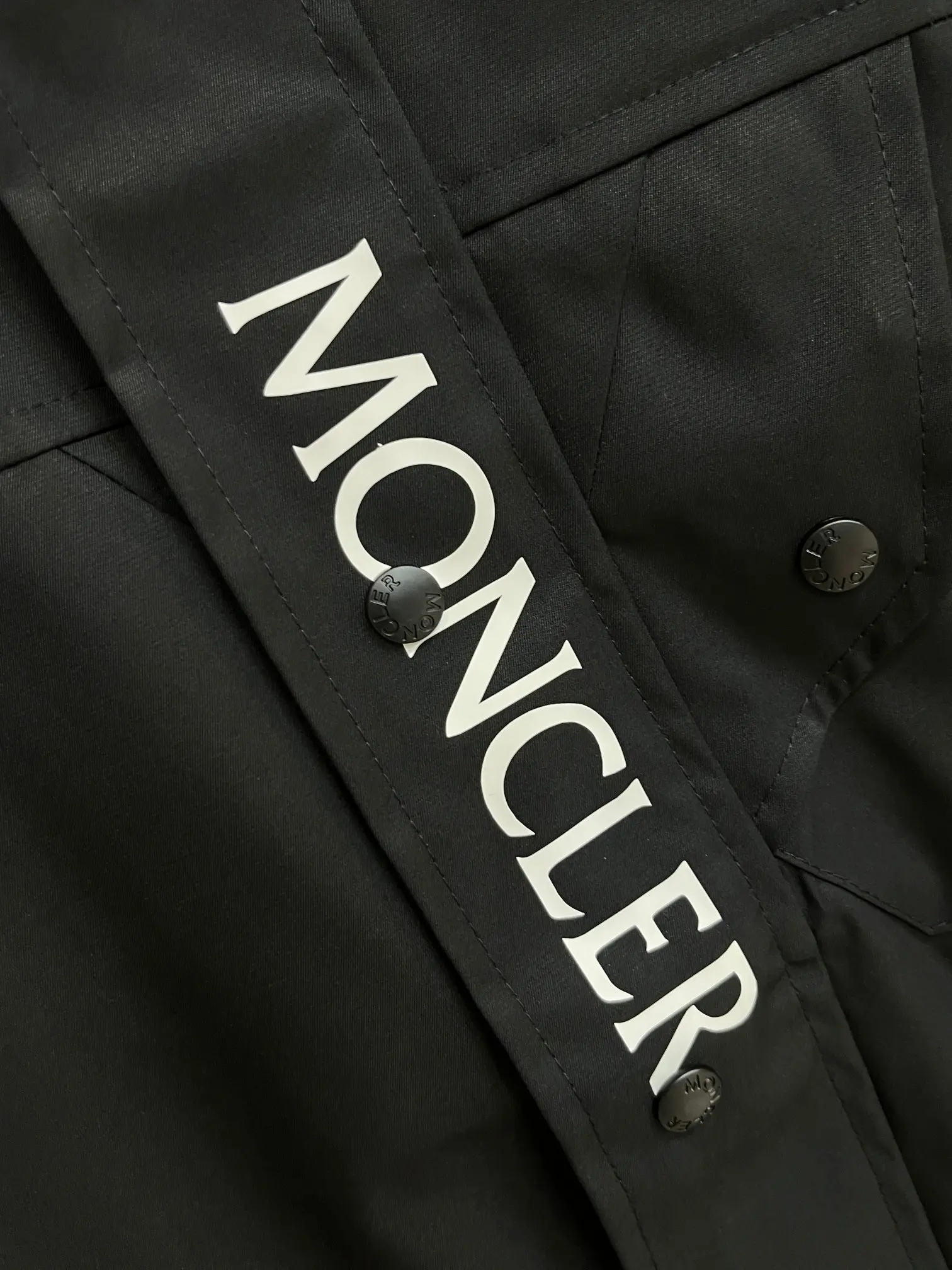 Logo-Print Hooded Shell Jacket D38014783 — view 4