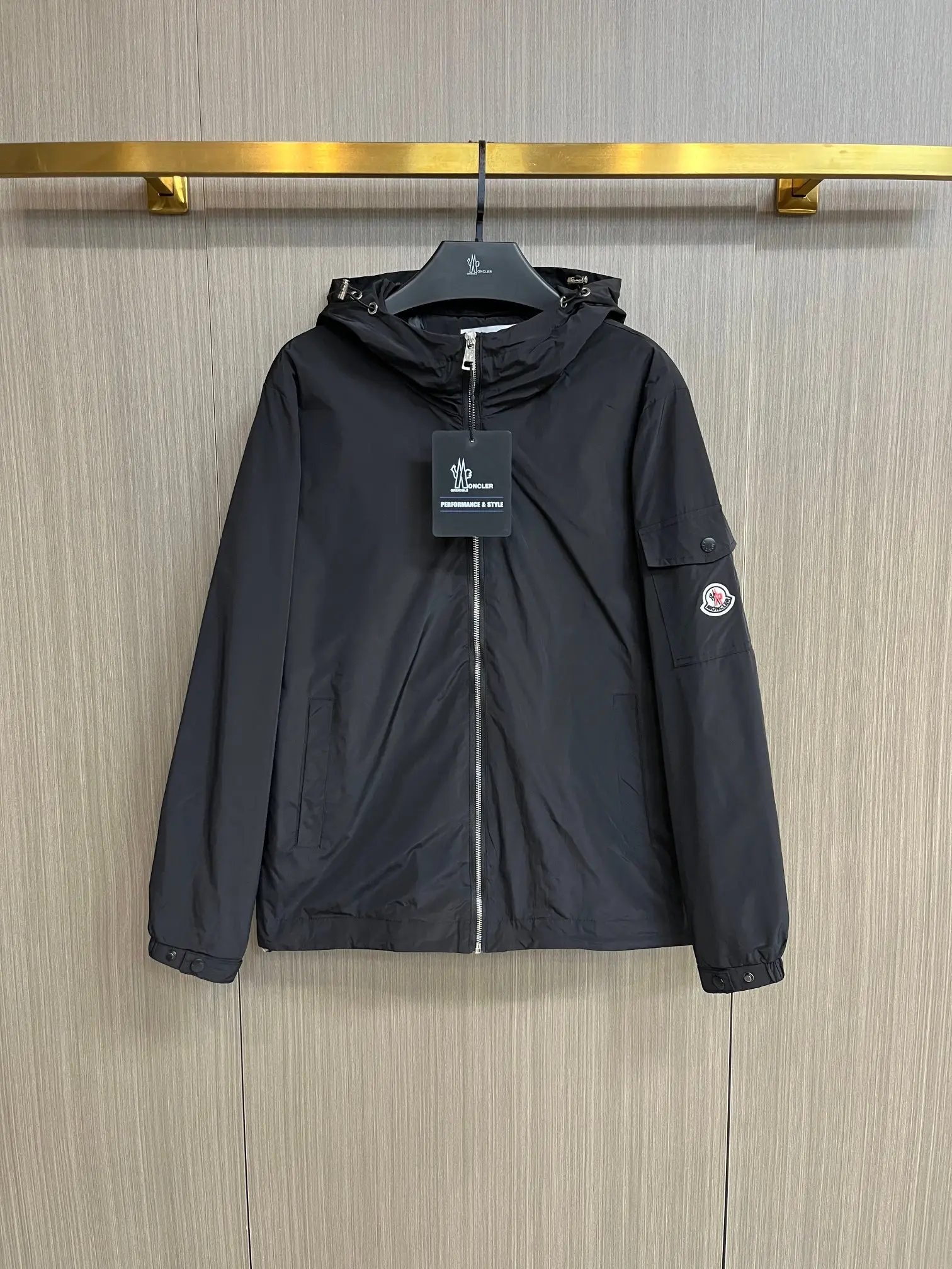 Hooded Shell Windbreaker Jacket D38014686
