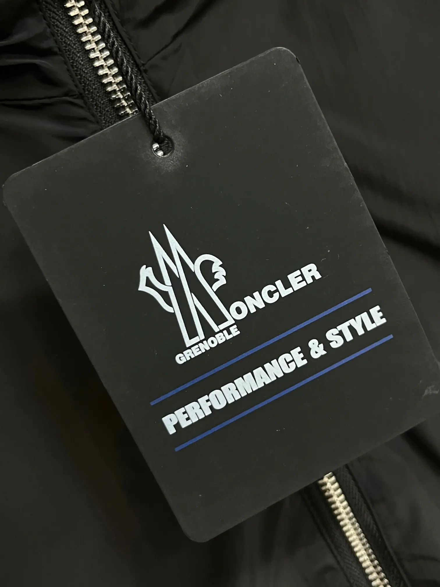 Hooded Shell Windbreaker Jacket D38014686 — view 7