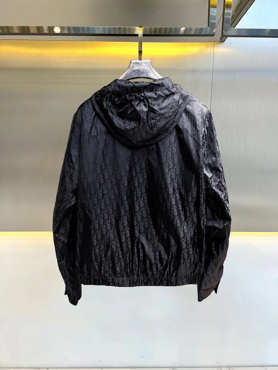 Oblique Jacquard Hooded Windbreaker Jacket D38015121 — view 2