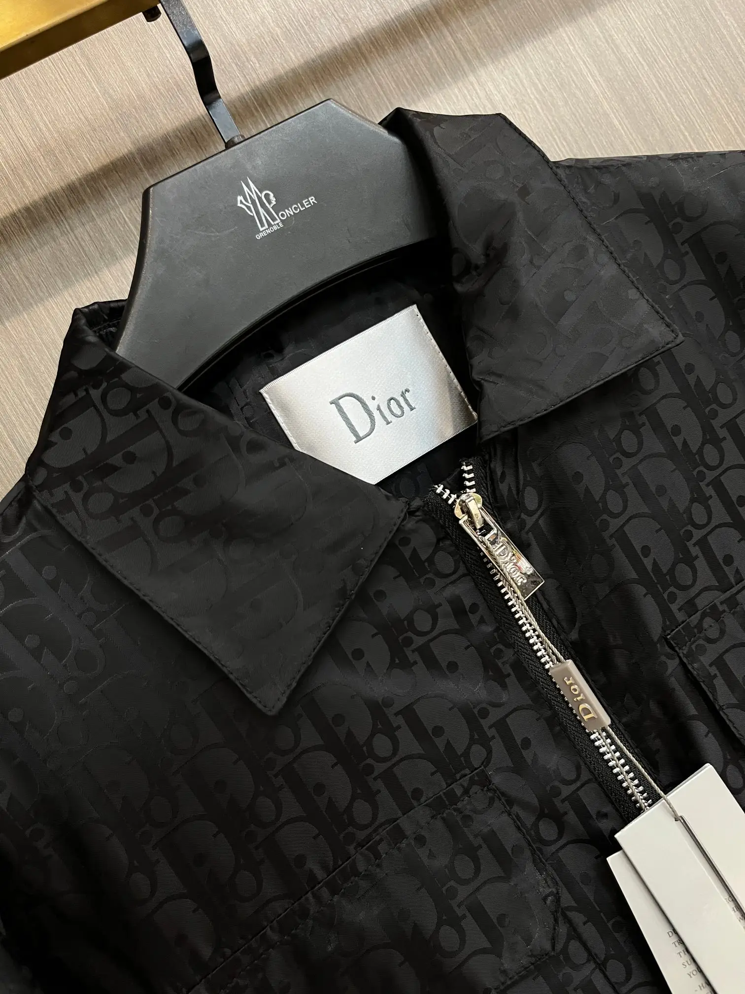 Oblique Jacquard Hooded Zip-Up Jacket D38014799 — view 3