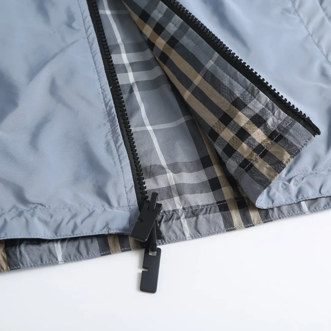 Reversible Check Hooded Jacket D38018776 — view 10