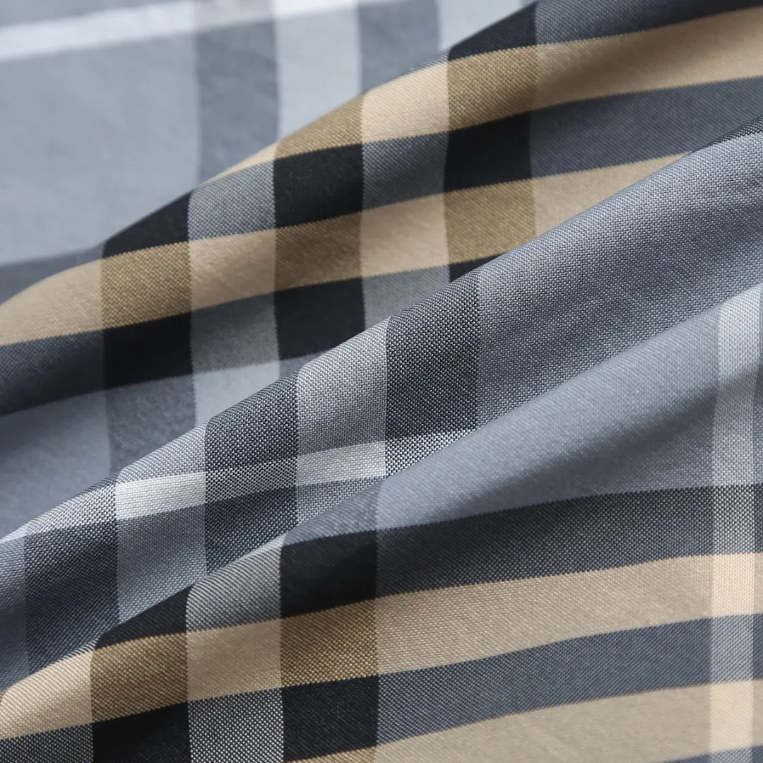 Reversible Check Hooded Jacket D38018777 — view 9