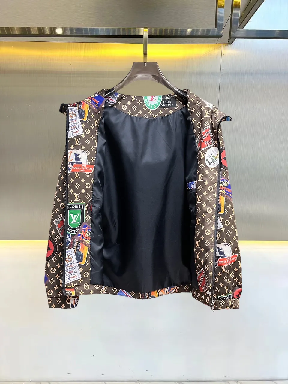 Monogram Patchwork Hooded Windbreaker D38015090 — view 3