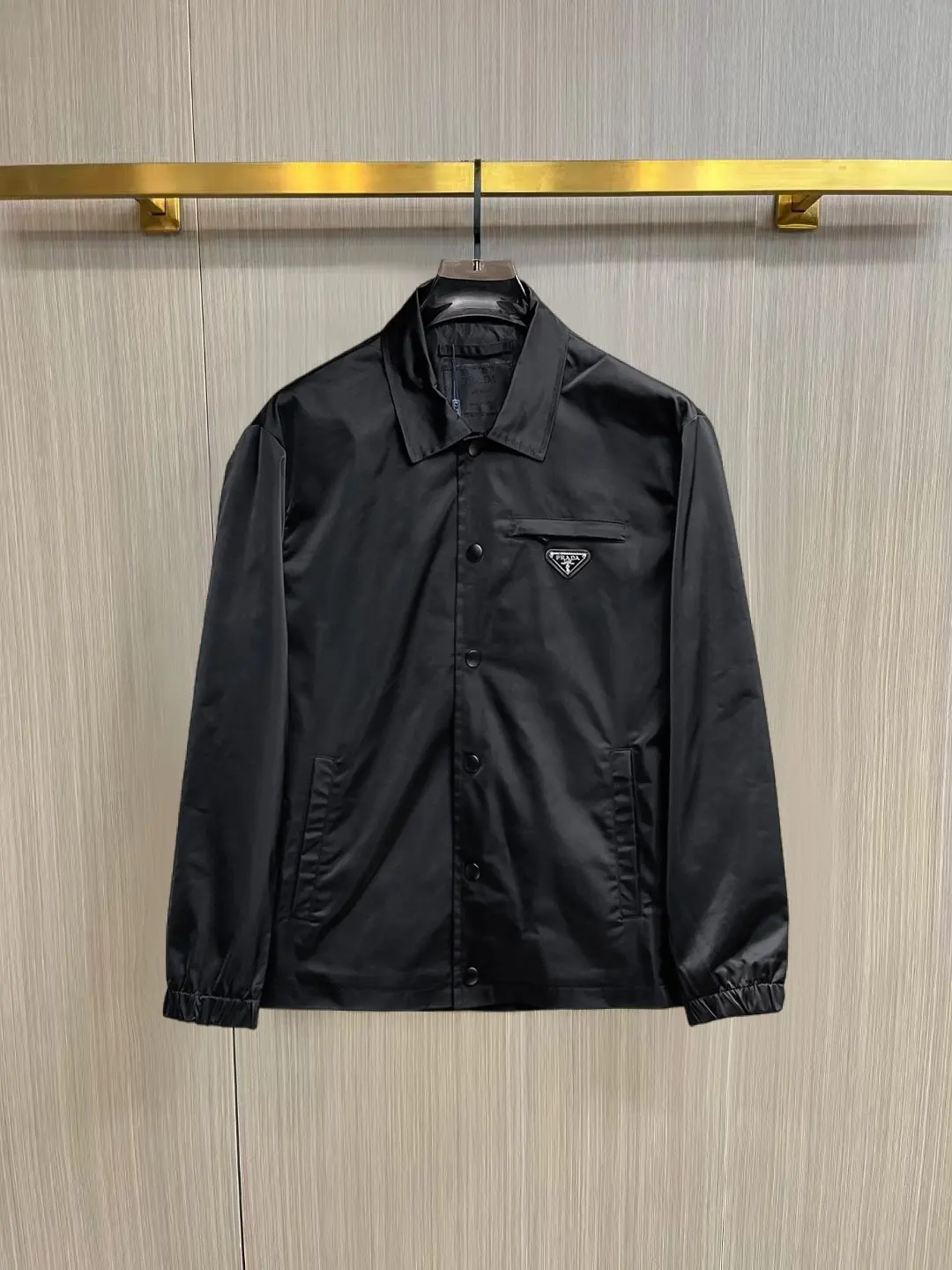 Logo-Appliquéd Re-Nylon Coach Jacket D39014866