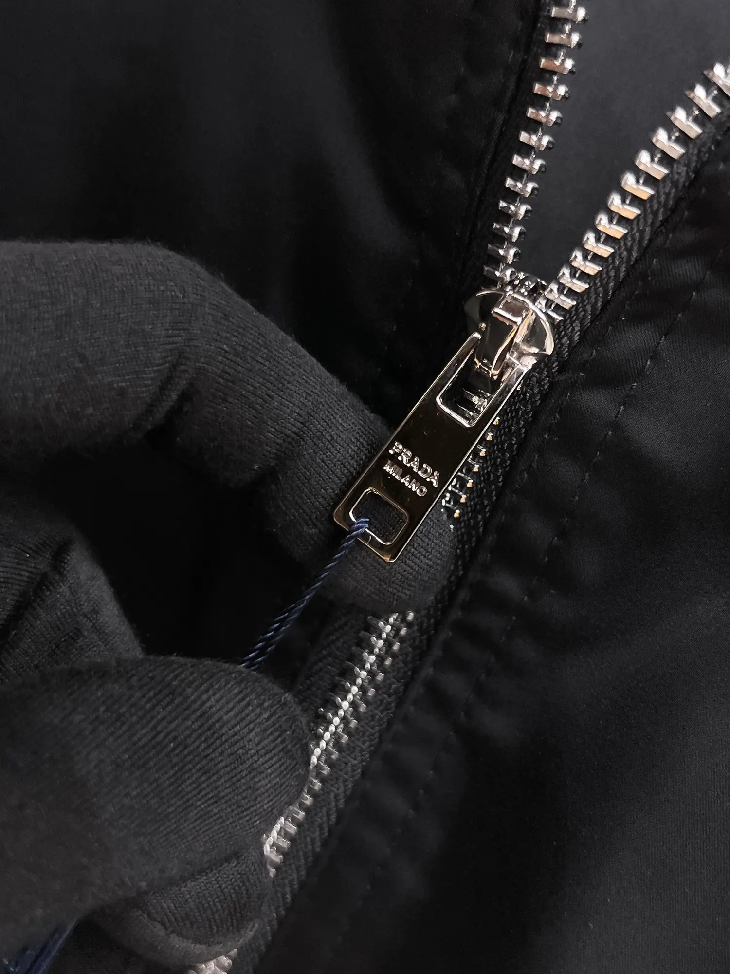Logo-Appliquéd Re-Nylon Bomber Jacket D39014864 — view 6