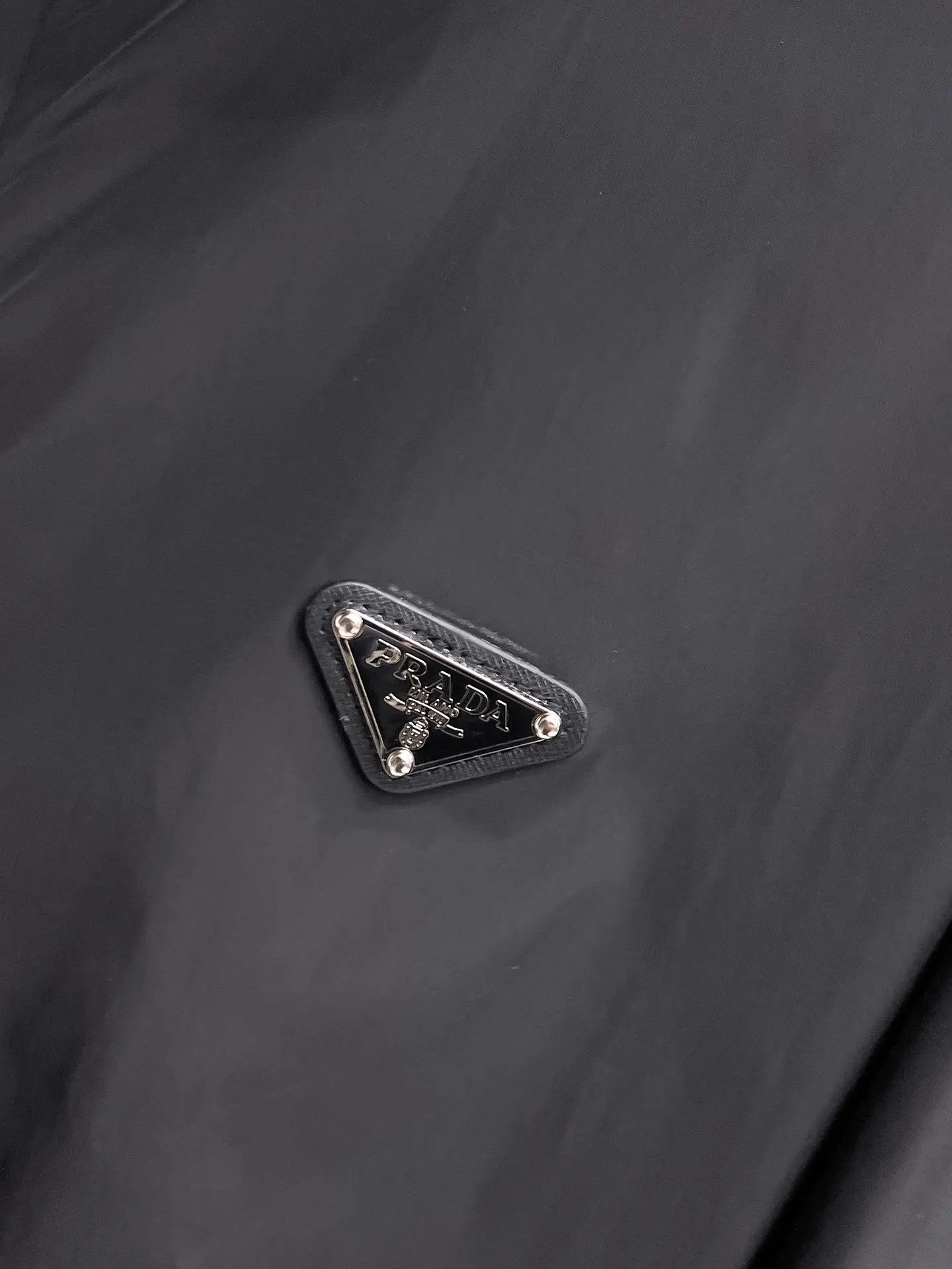 Logo-Appliquéd Hooded Shell Jacket D39014868 — view 9
