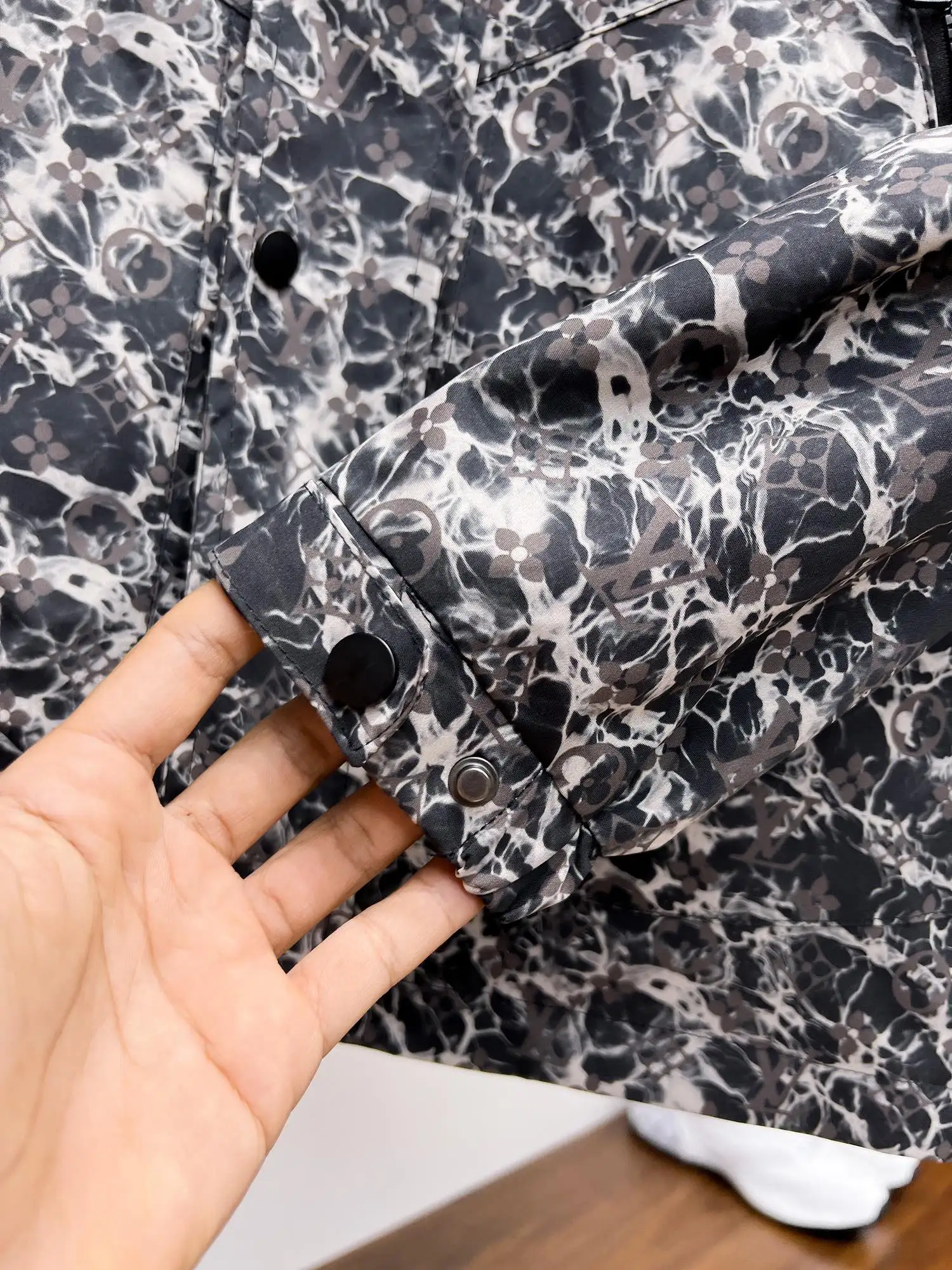 Monogram Marble Print Hooded Jacket D39015092 — view 10