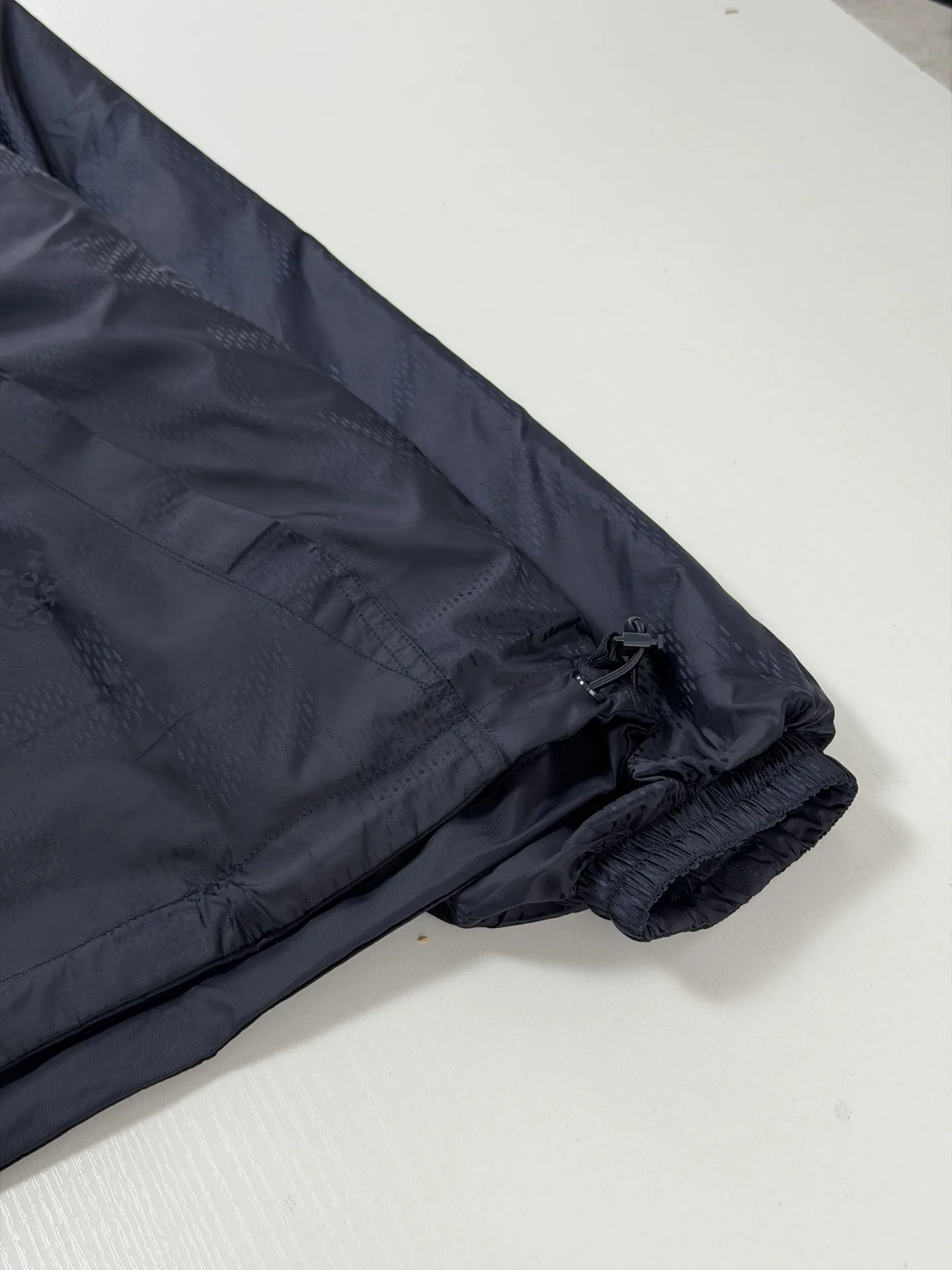 Reversible Damier Jacquard Hooded Windbreaker D39522038 — view 5