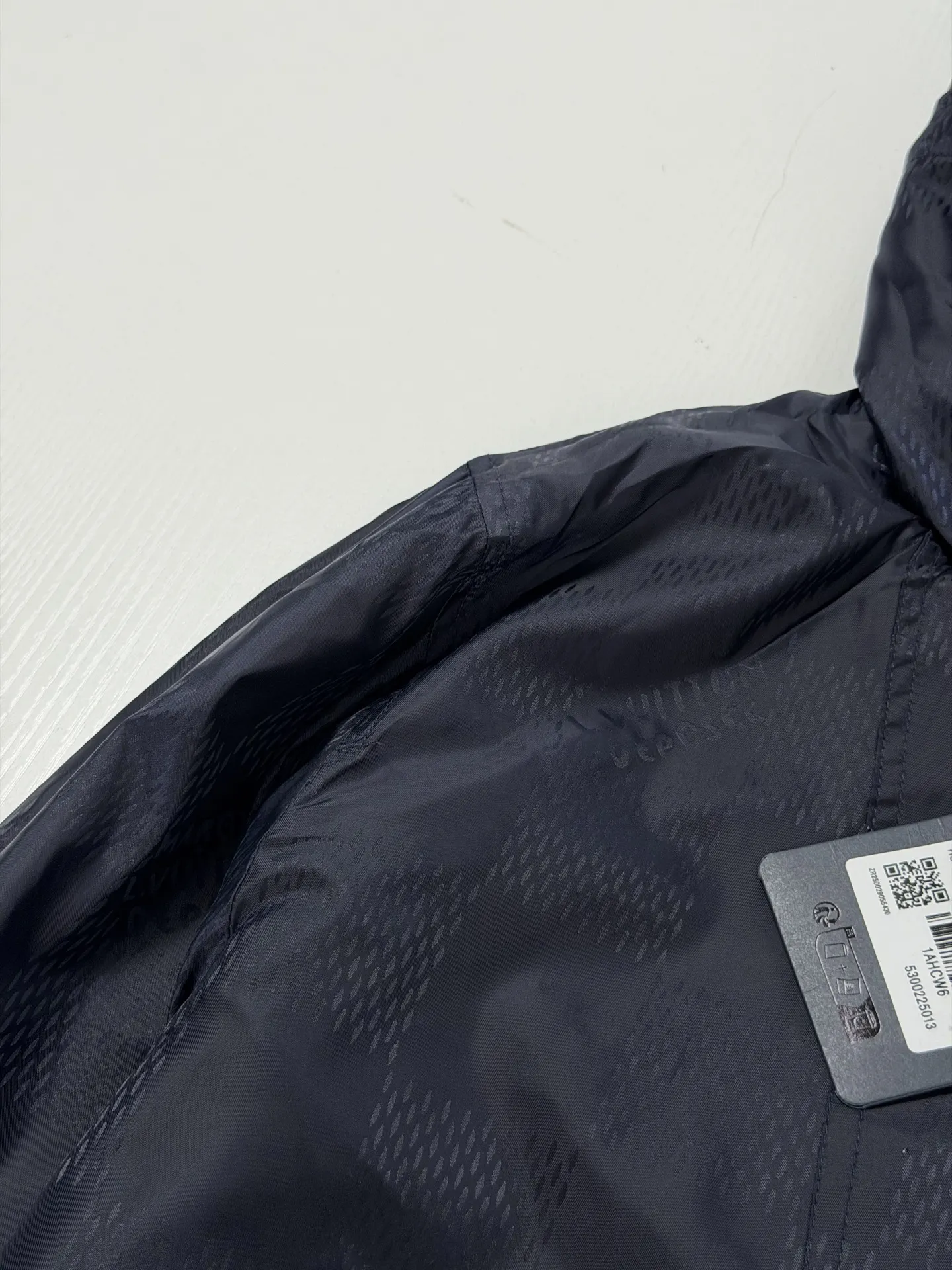 Reversible Damier Jacquard Hooded Windbreaker D39522038 — view 6