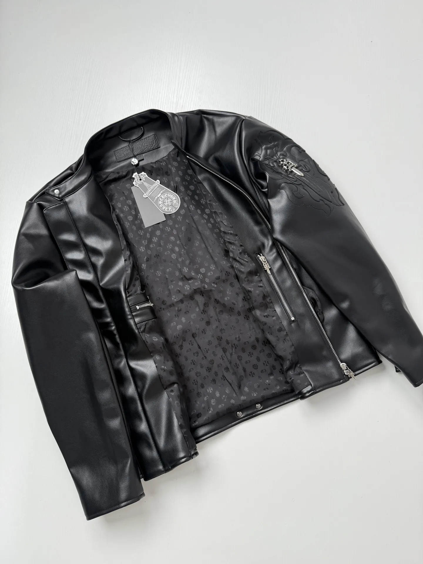 Embroidered Dagger Leather Cafe Racer Jacket D39521977 — view 5