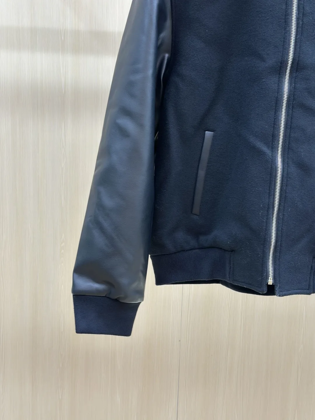 Leather-Sleeve Wool-Blend Hooded Varsity Jacket D40020439 — view 7