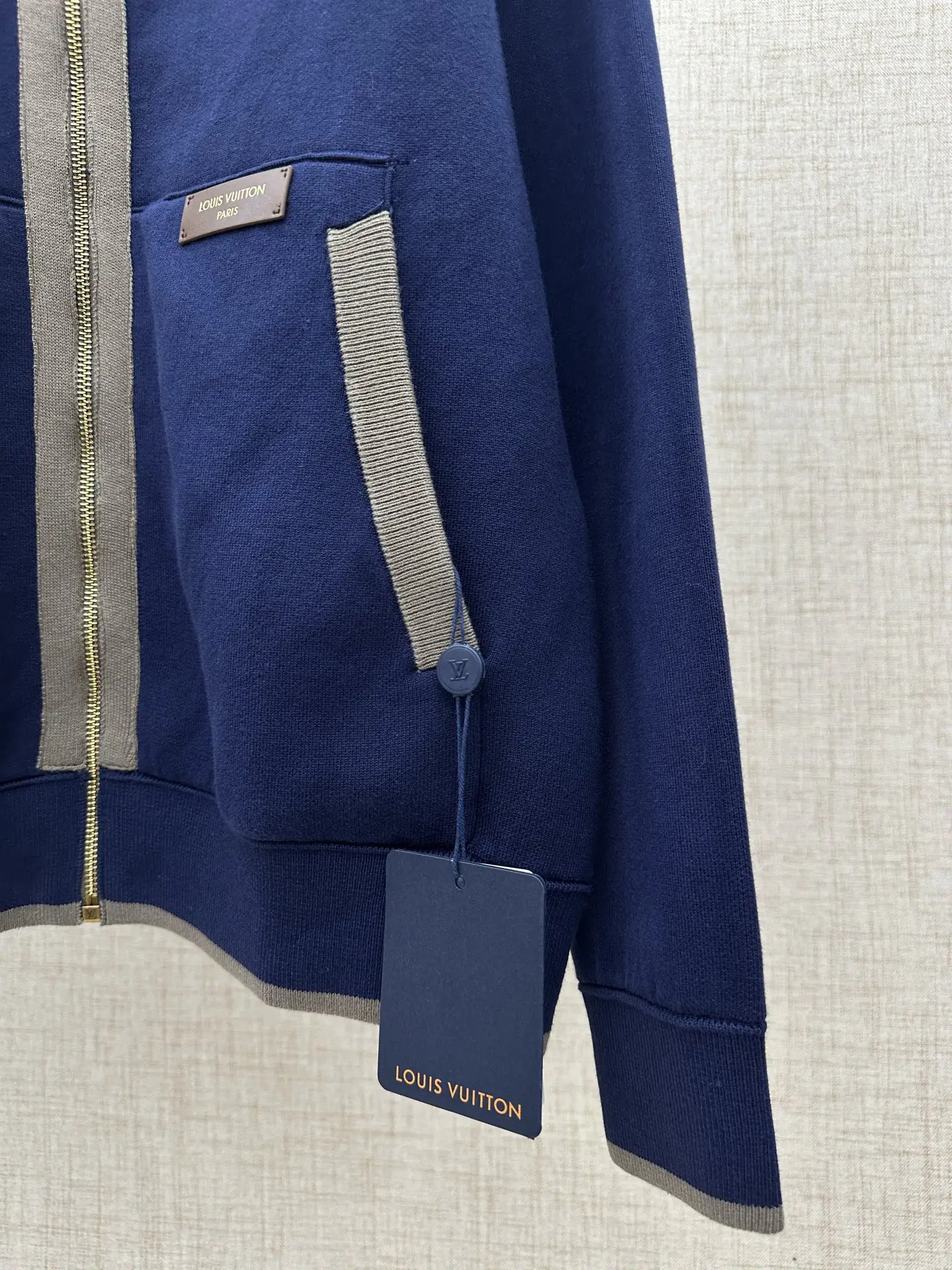 Louis Vuitton Contrast-Trim Cotton Bomber Jacket D40522641 — view 6