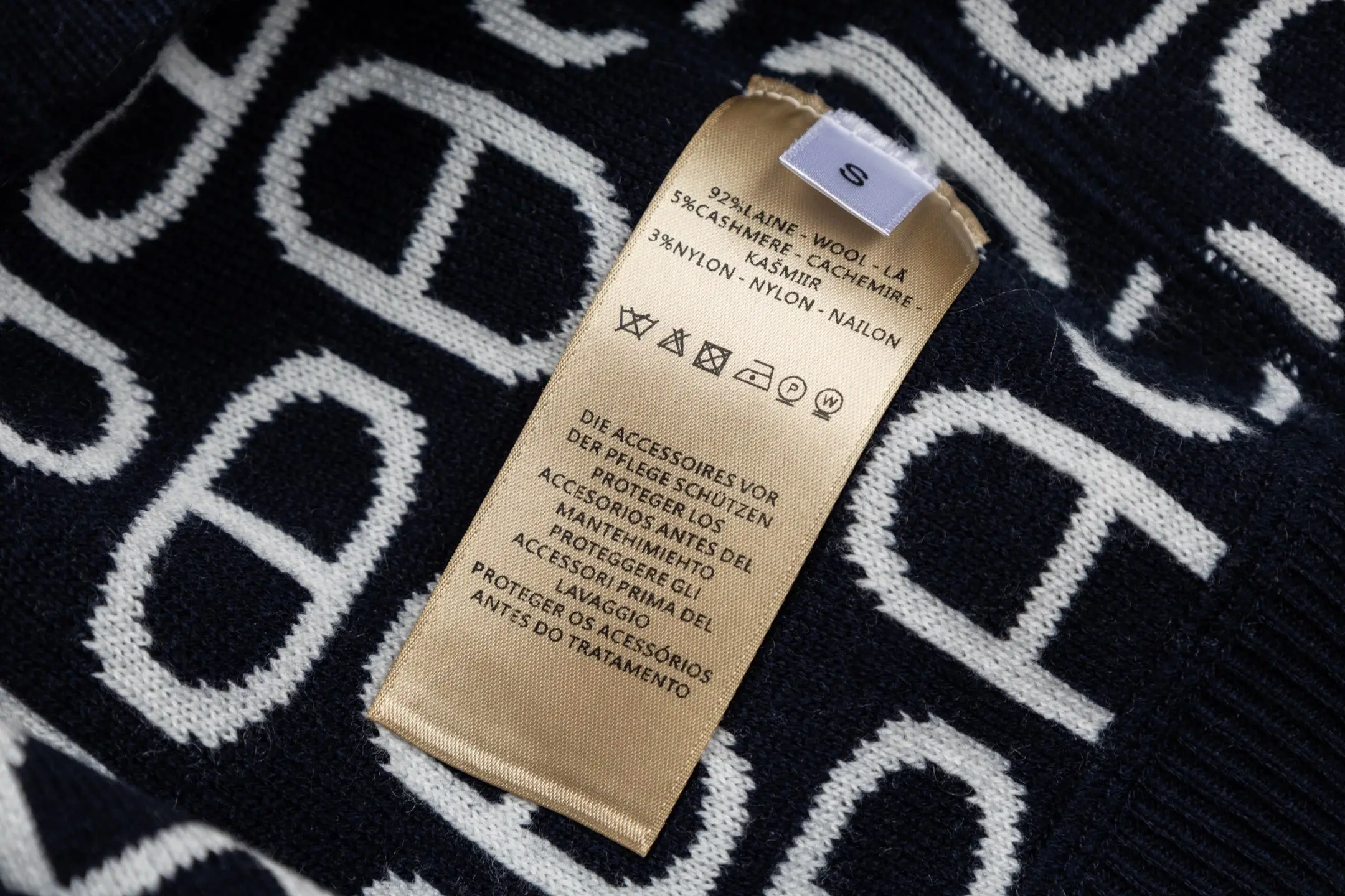 Reversible Chaine d'Ancre Jacquard Cashmere Hoodie D41022339 — view 9