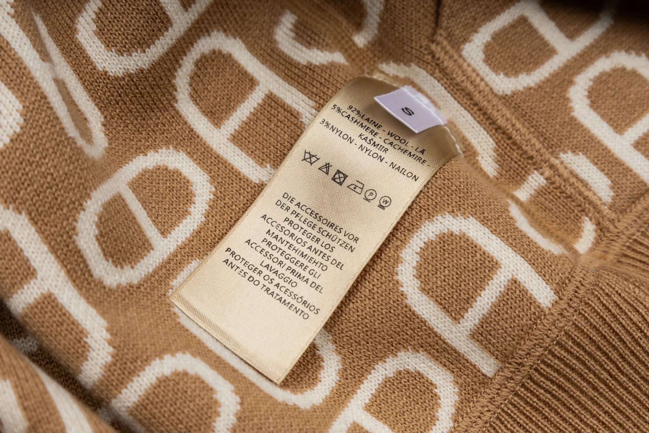 Reversible Chaine d'Ancre Jacquard Cashmere Hoodie D41022340 — view 9