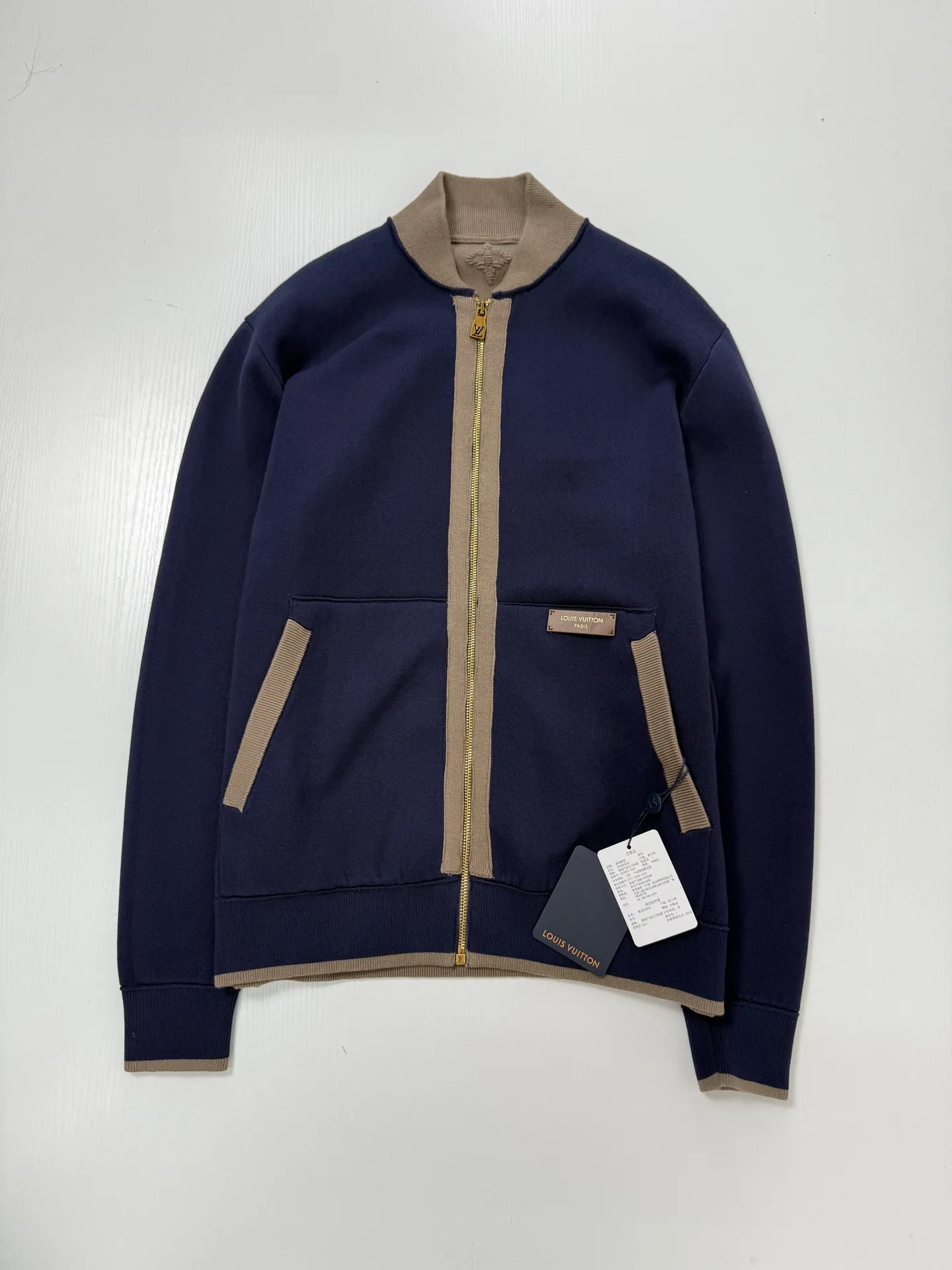 Contrast Ribbed Knit Zip-Up Jacket D42022030 — view 3