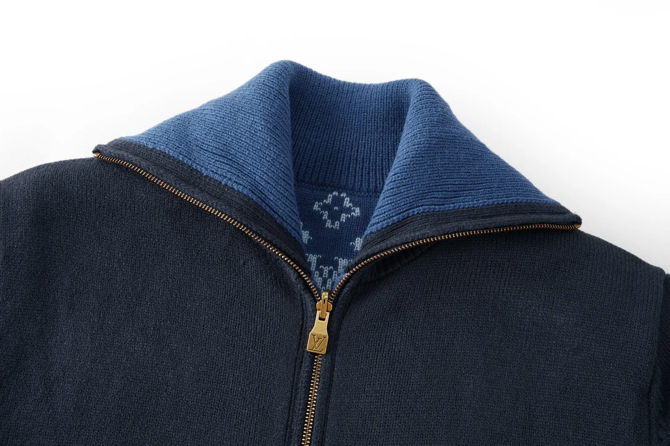 Reversible Monogram Jacquard Knit Jacket D42020523 — view 4