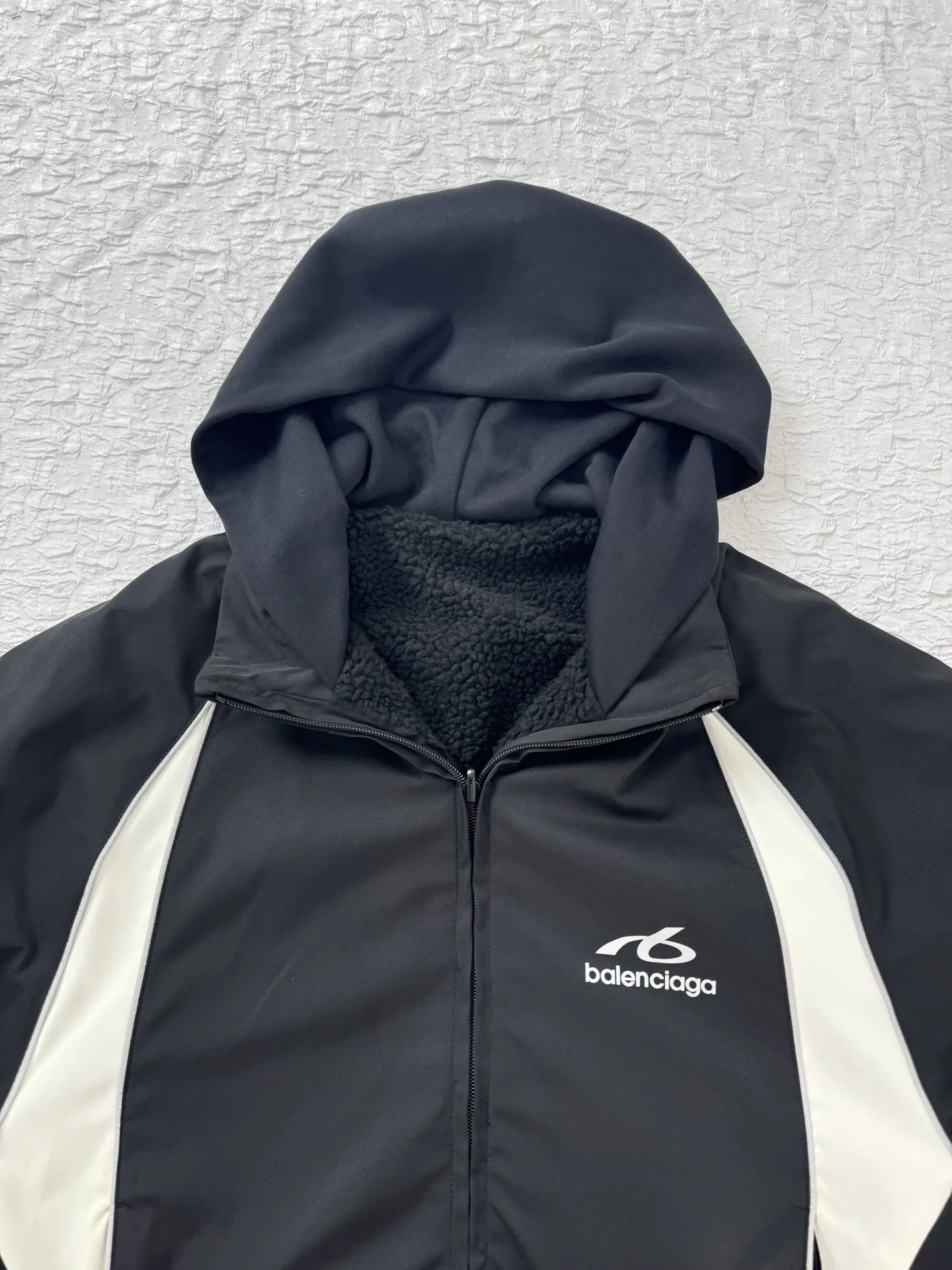 Reversible Reflective Fleece Hooded Jacket D43020490 — view 7
