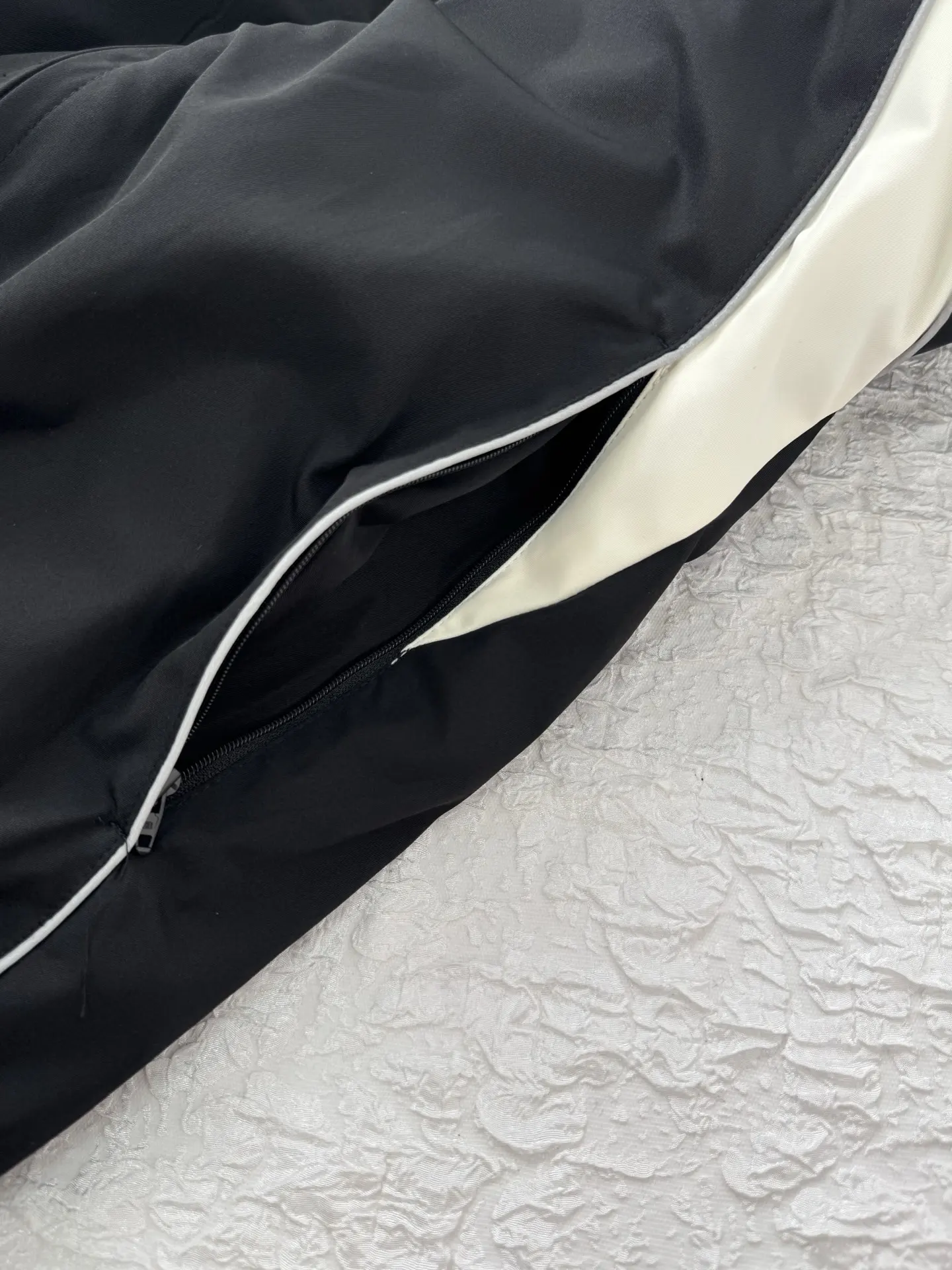 Reversible Reflective Fleece Hooded Jacket D43020490 — view 14